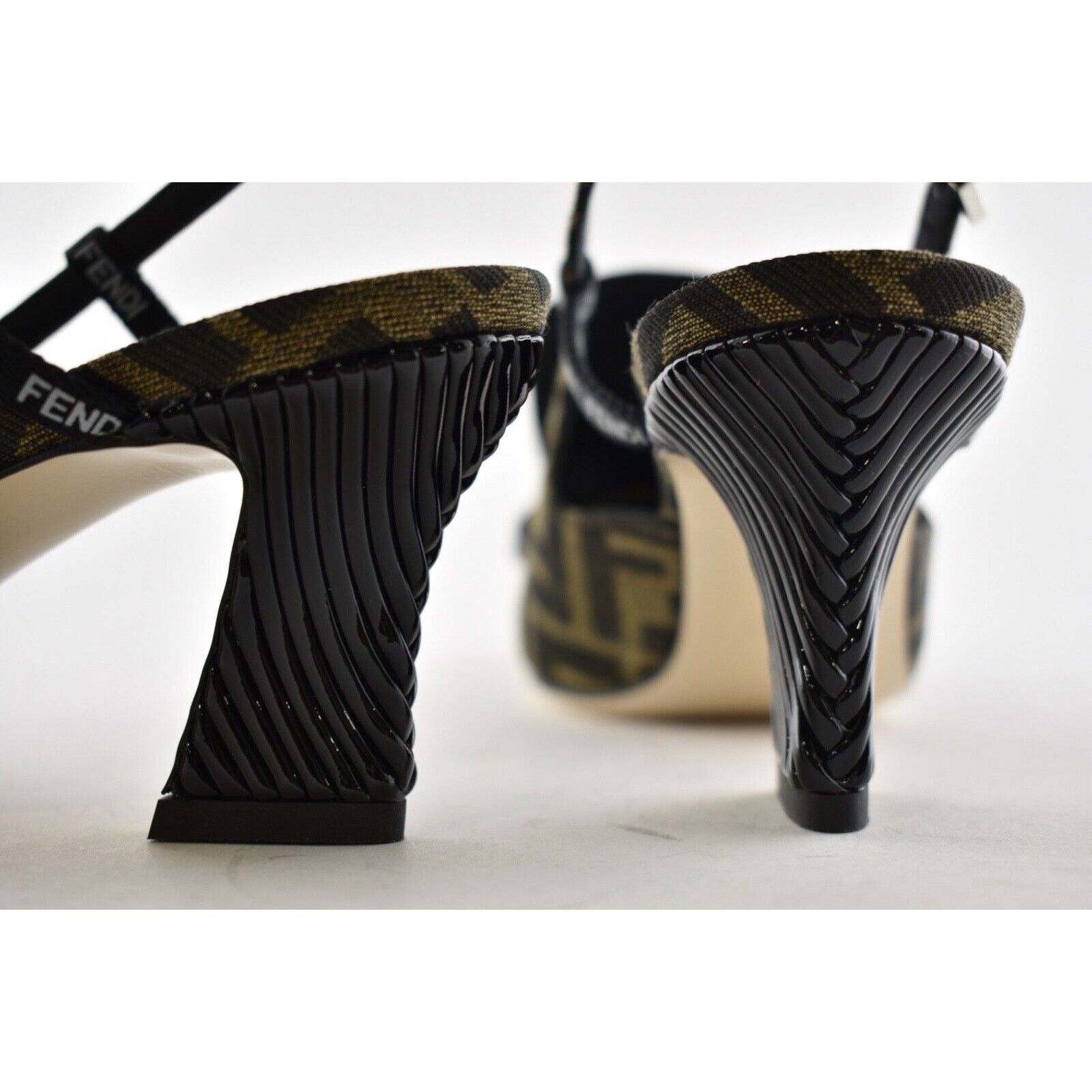 Fendi Freedom Jacquard FF Logo Square Toe Slingback Heel Pump 36.5 Size US 6.5 / IT 36.5 - 10 Thumbnail