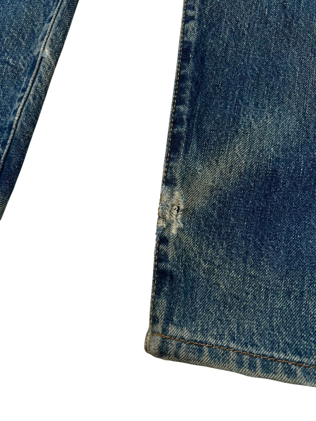Levi's True Vintage Levis 501 Big E Selvedge Distressed Jean Size US 31 - 6 Thumbnail
