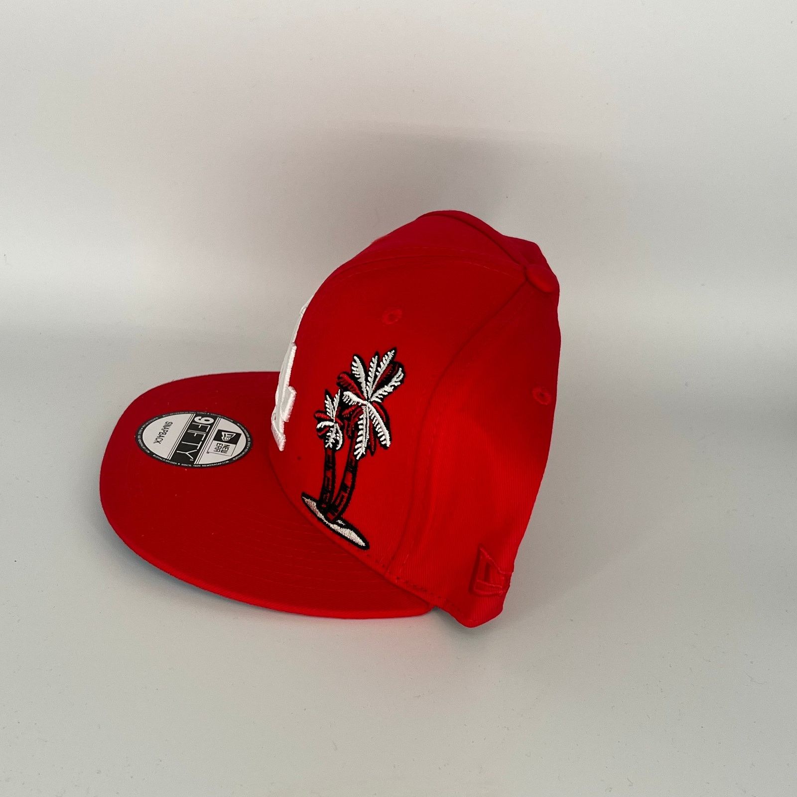 New Era Red Los Angeles Dodgers Los Angeles California New Era MLB Size ONE SIZE - 2 Thumbnail