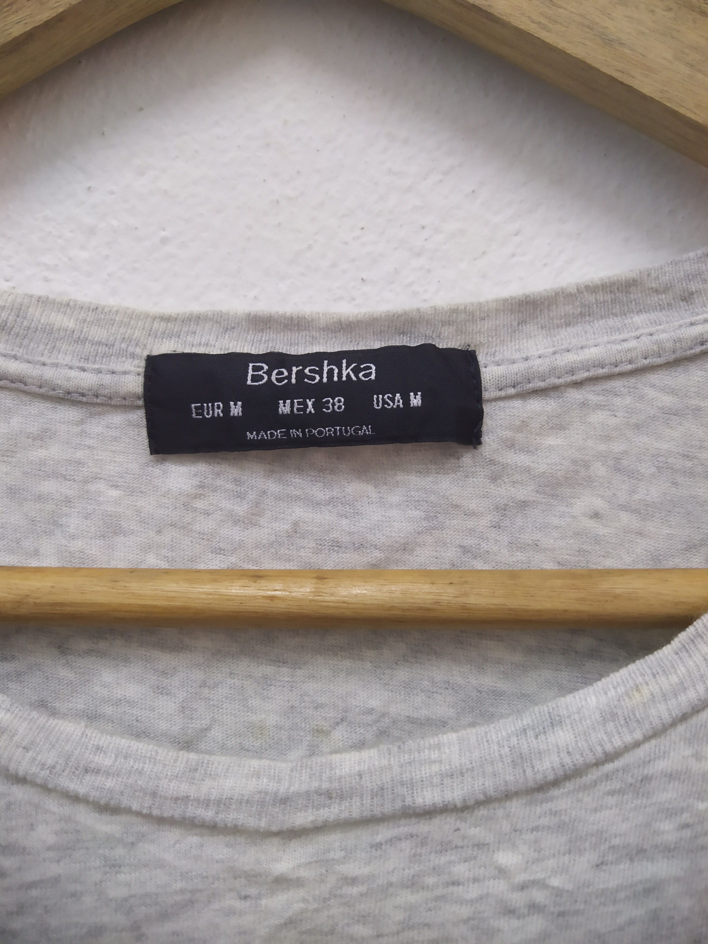 Bershka Bershka Goodbye Grey Cityscapes Graphic Tee Shirt Size US M / EU 48-50 / 2 - 4 Thumbnail