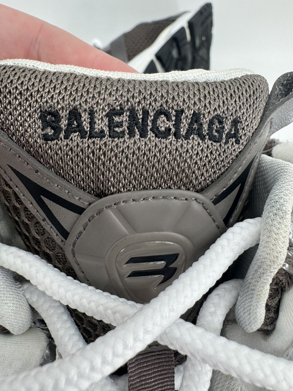 Balenciaga Balenciaga Runner High Size 44 Authentic Size US 11 / EU 44 - 10 Thumbnail