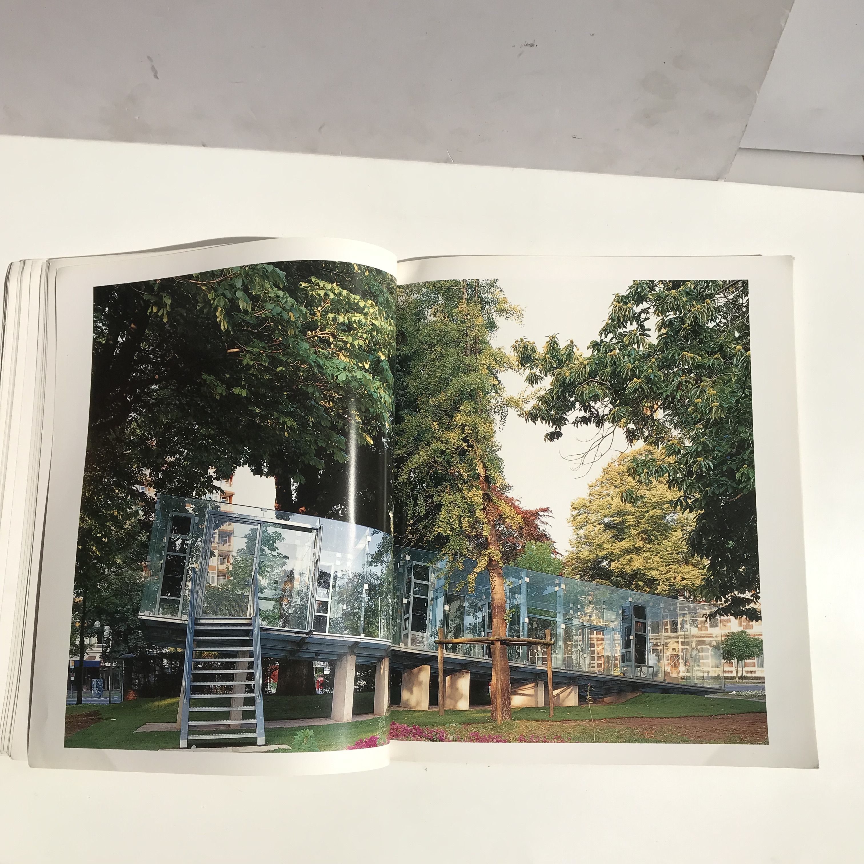 Designer Andreas C. Papadakis Deconstruction III New Ed (Architectura Size ONE SIZE - 8 Thumbnail