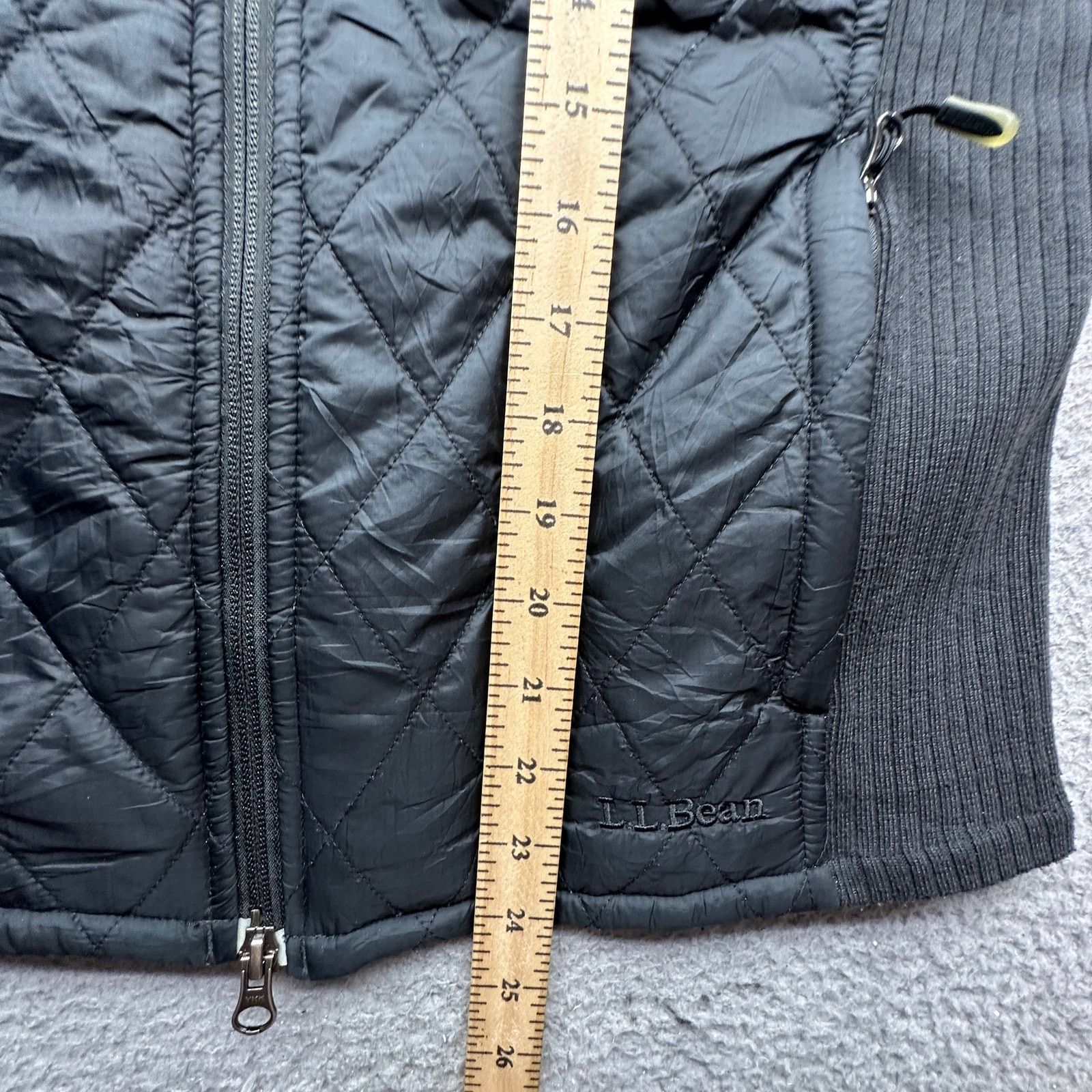 L.L. Bean LL Bean Quilted Puffer Vest Jacket Womens Small Reg Black Size S / US 4 / IT 40 - 5 Thumbnail