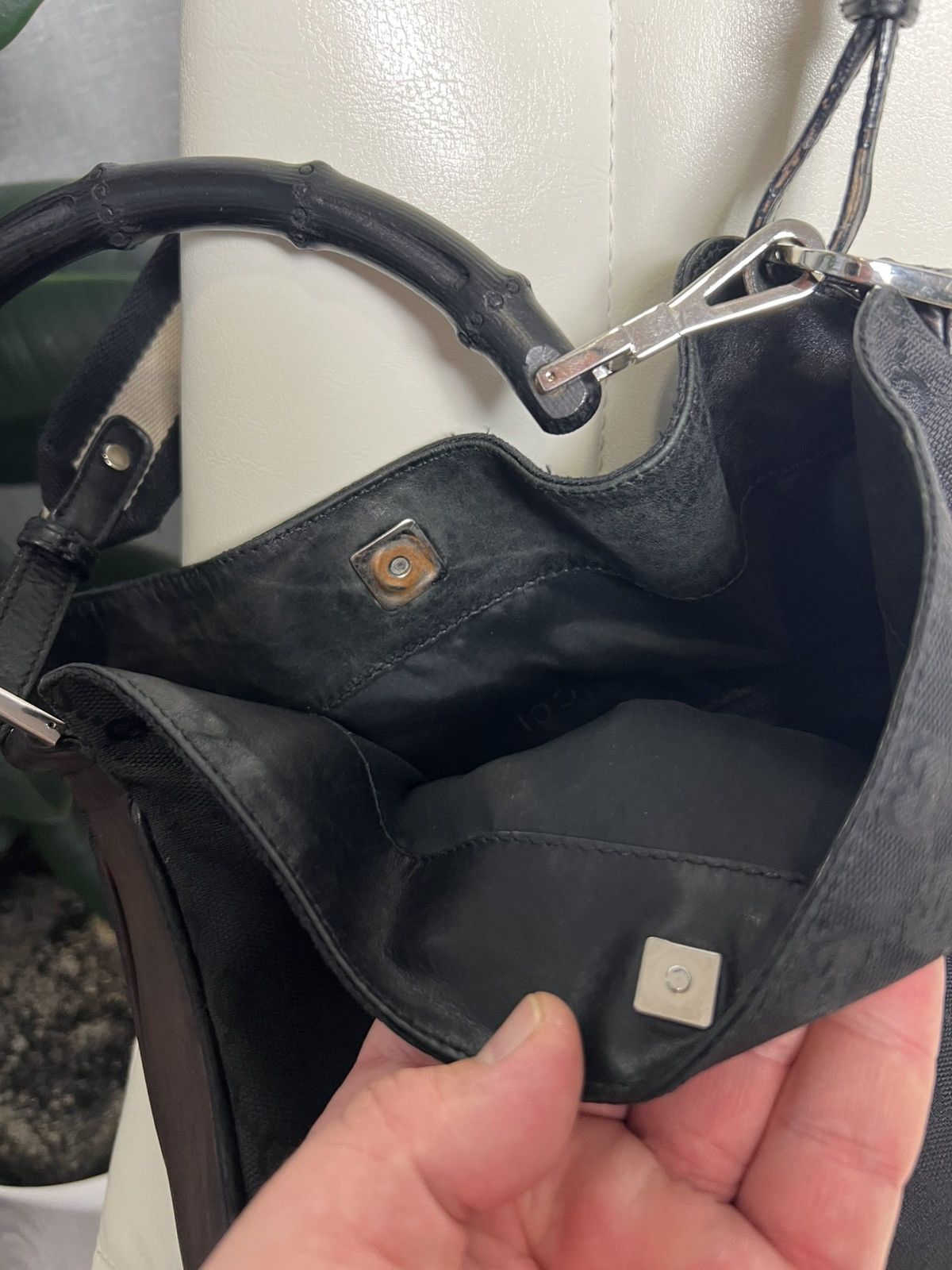 Gucci Vintage Gucci GG Monogram Canvas Bambo Shoulder Handle Bag Size ONE SIZE - 17 Thumbnail