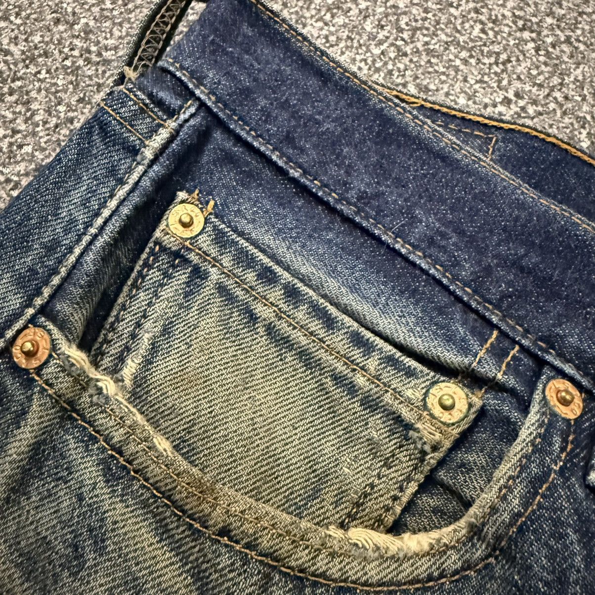 Levi's Vintage Clothing 90s Japanese Levis 501 Mud Wash Distressed Denim W34 Size US 34 / EU 50 - 11 Thumbnail