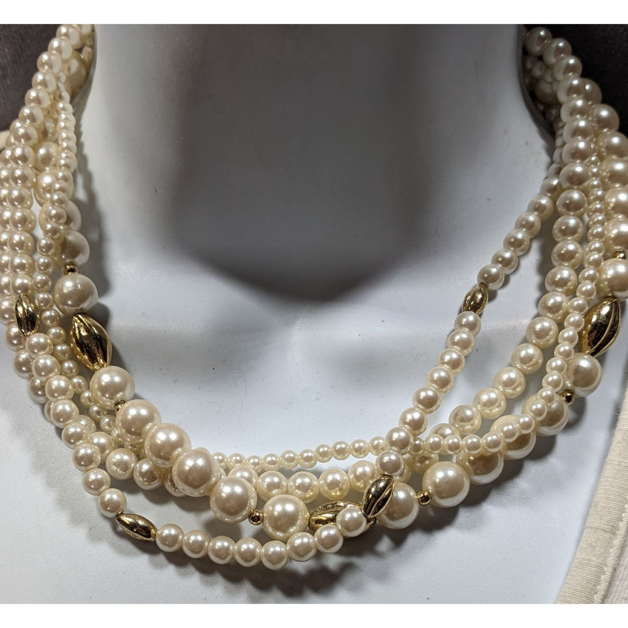 Other Vintage Multistrand Faux Pearl Necklace With Gold Tone Accen Size ONE SIZE - 4 Thumbnail