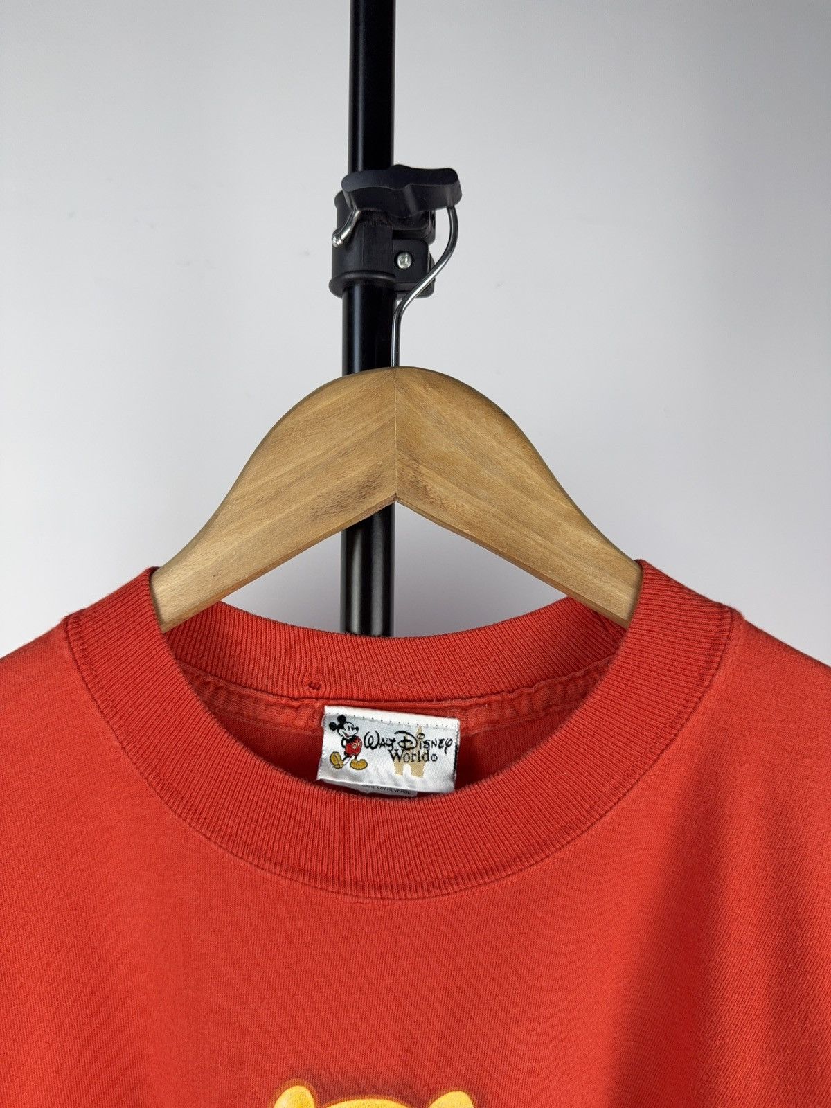 Cartoon Network × Disney × Vintage Vintage 1990s Disney World Winnie the Pooh Big Logo T-Shirt Size US XL / EU 56 / 4 - 4 Thumbnail