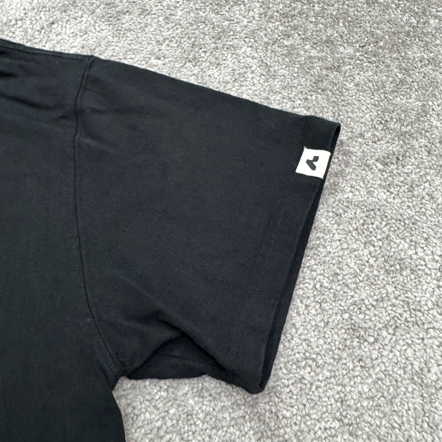 Vintage VINTAGE Openhouse Embroidered Cotton T-Shirt Men Large Black Streetwear Casual Short Sleeve Size US L / EU 52-54 / 3 - 7 Thumbnail