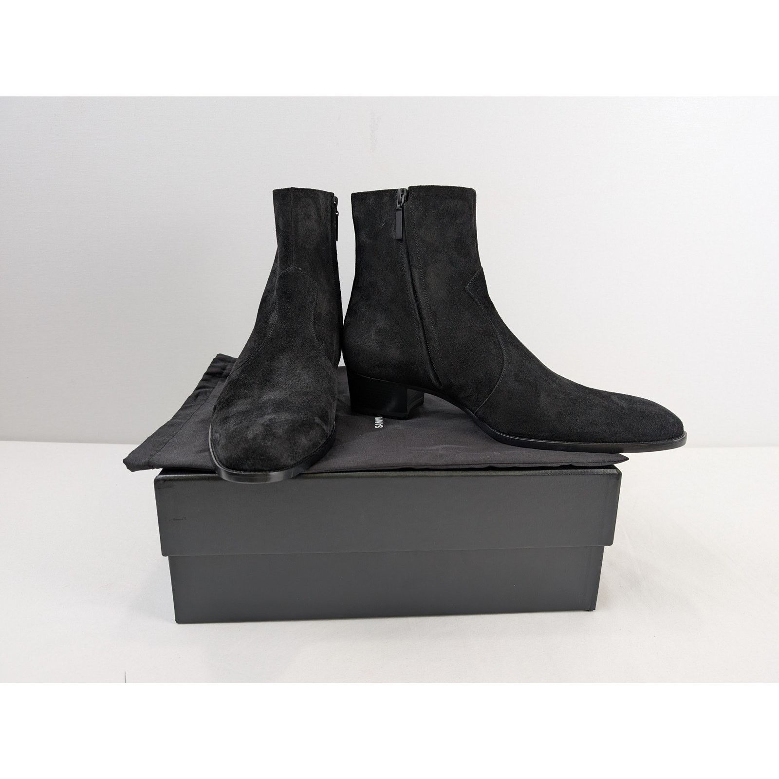 Saint Laurent Paris o1rshd1 Wyatt Chelsea Suede Boots in Black Size US 13 / EU 46 - 20 Thumbnail