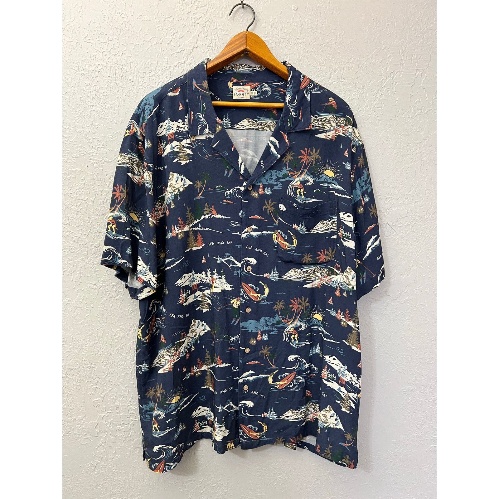 Faherty FAHERTY Camp Shirt Mens XXL Navy Button Up Short Sleeve Sea Size US XXL / EU 58 / 5 - 1 Thumbnail
