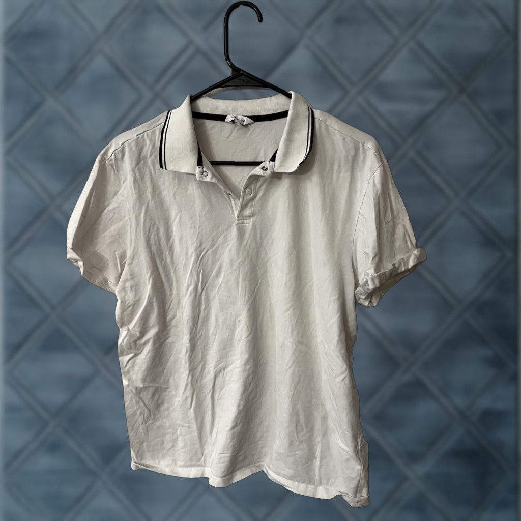 Calvin Klein VINTAGE Calvin Klein Polo Shirt Short Sleeve White Mens M Polo Shirts White Calvin Klein Liquid Touch 90s Logo Mens Size US M / EU 48-50 / 2 - 1 Thumbnail