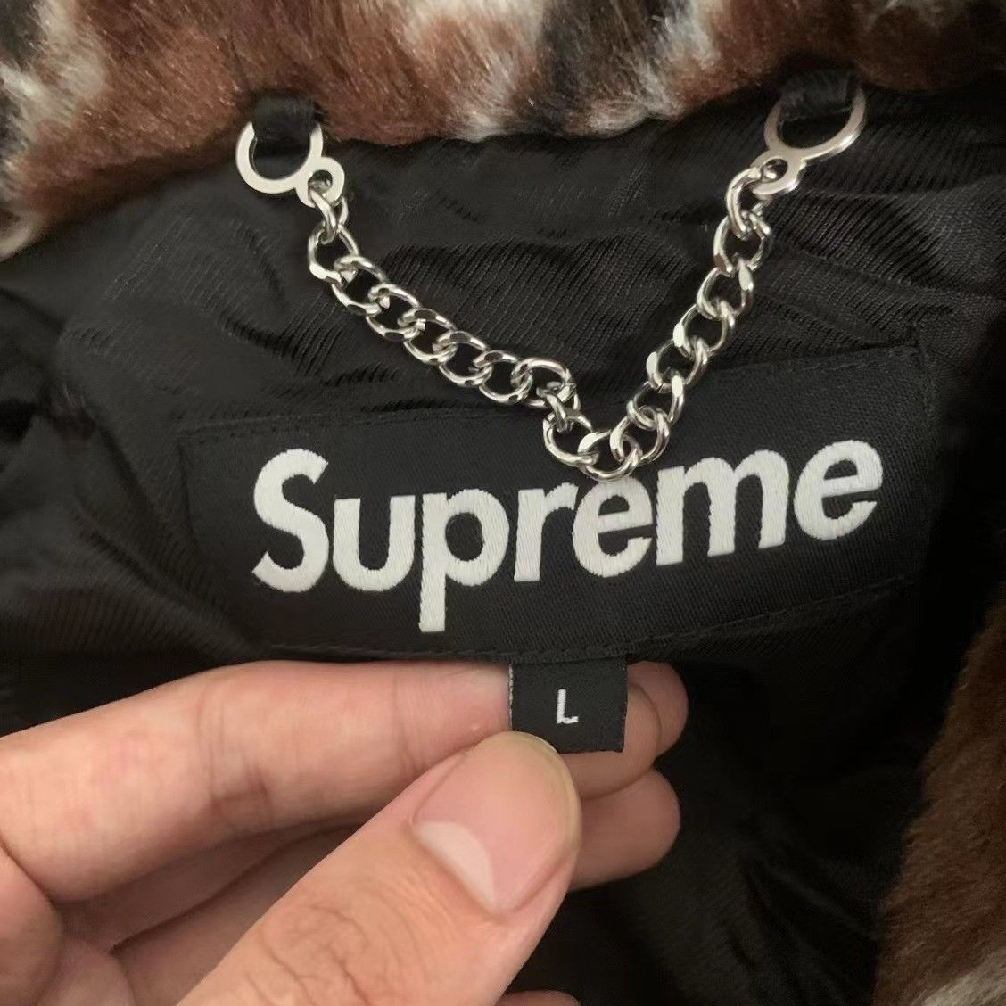Supreme Supreme bandana Faux Fur bomber jacket brown Size US L / EU 52-54 / 3 - 3 Thumbnail