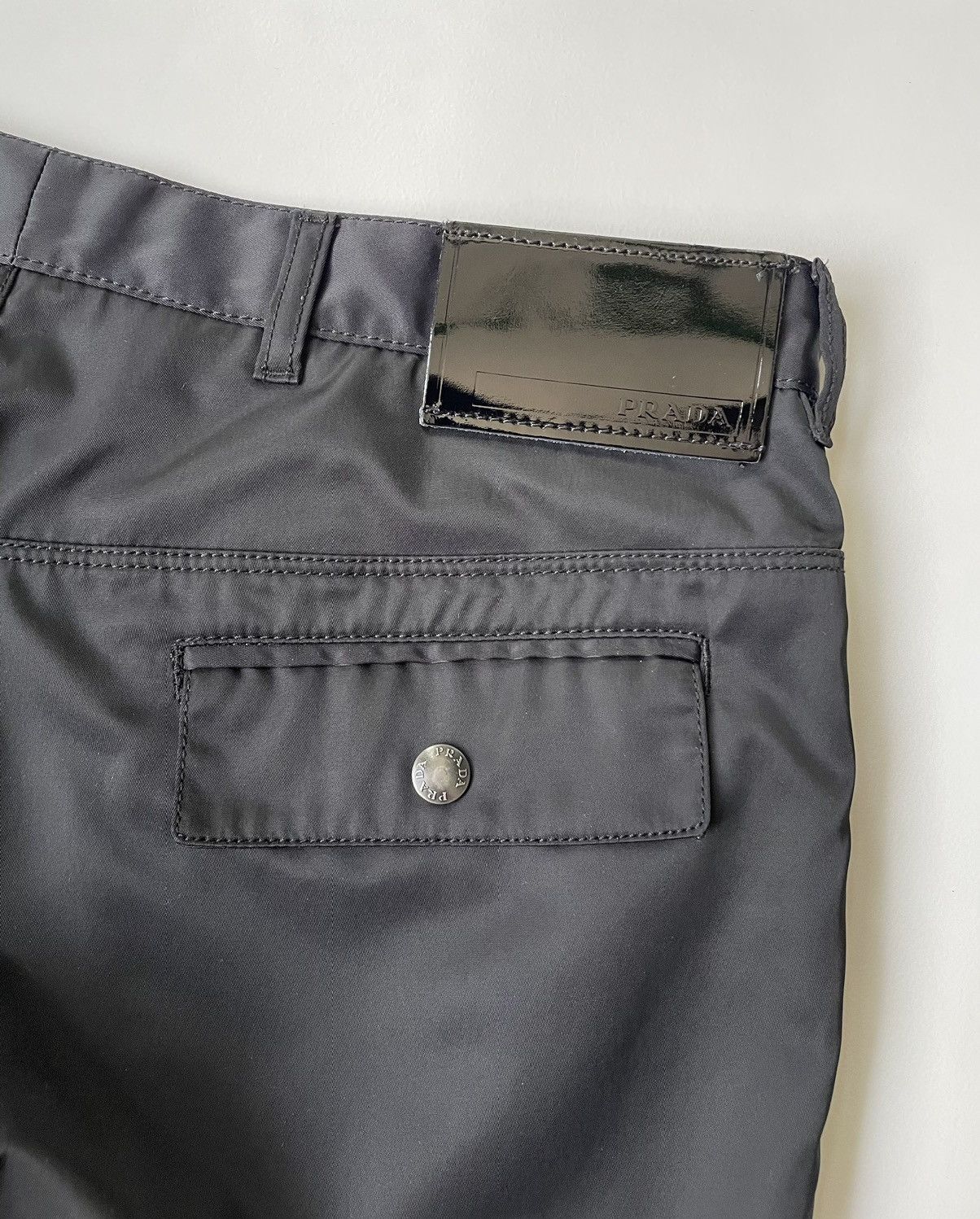 Prada A/W 06 Black Nylon MA-1 Cargo Trousers Size US 32 / EU 48 - 12 Thumbnail