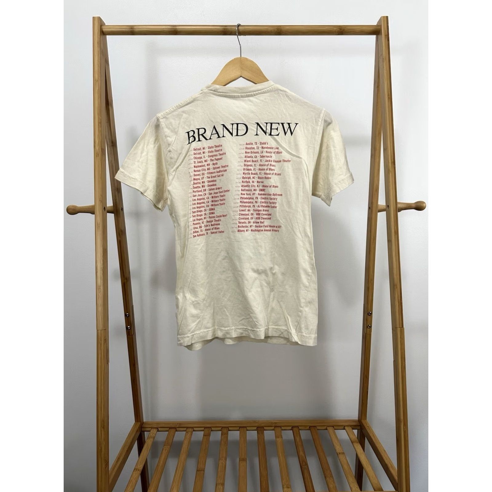J Brand VTG Burning Concert Band MySpace Era Emo T-Shirt M Mens Cream Size M Size US M / EU 48-50 / 2 - 2 Thumbnail