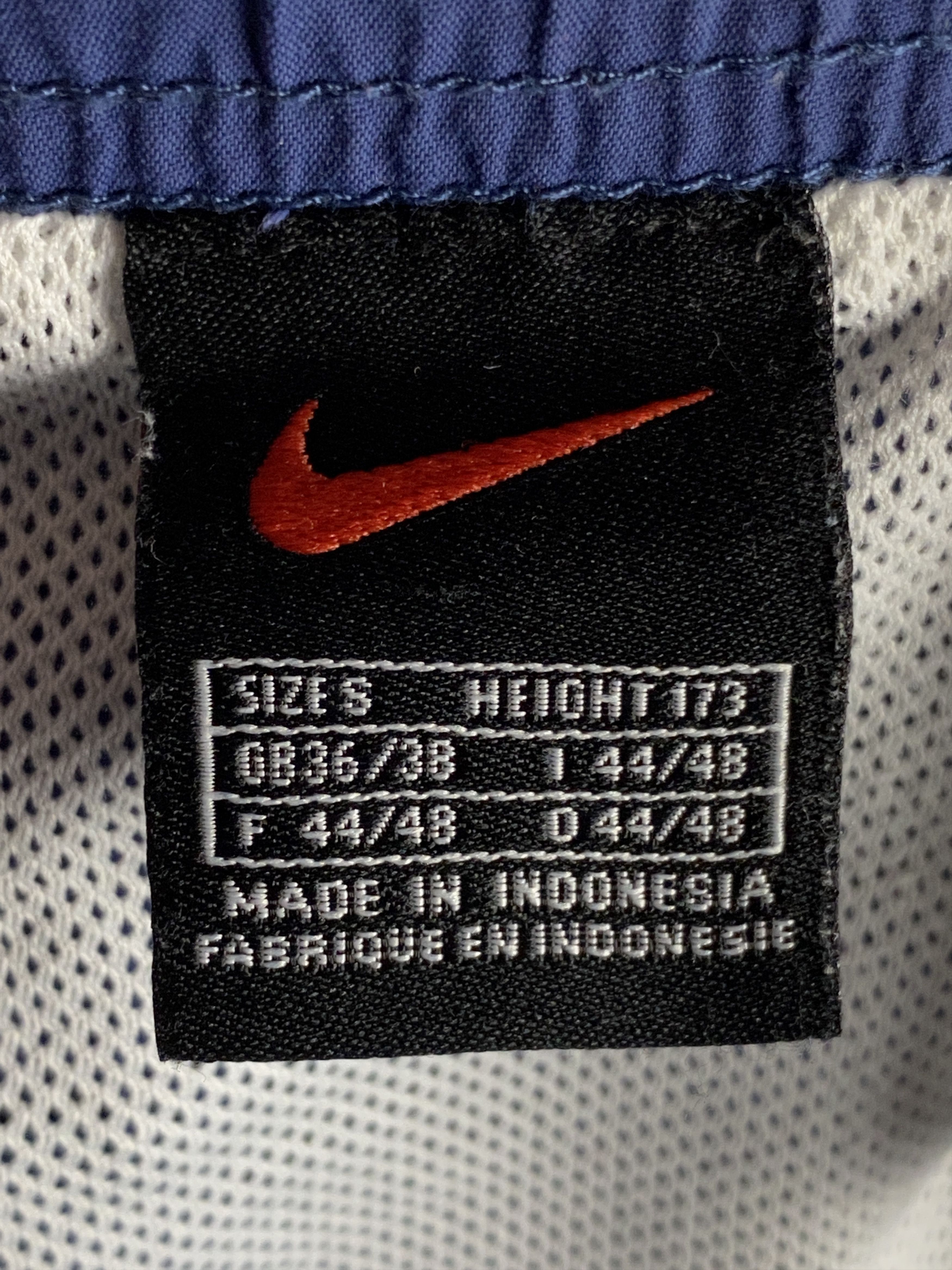 Nike × Vintage 90s Nike Vintage Men's Sport Shorts - S Size US 32 / EU 48 - 4 Thumbnail