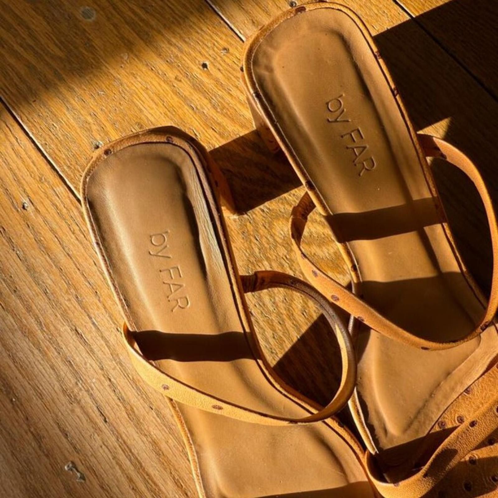 By Far By far TANYA NUDE OSTRICH EMBOSSED LEATHER Size US 9 / IT 39 - 4 Thumbnail