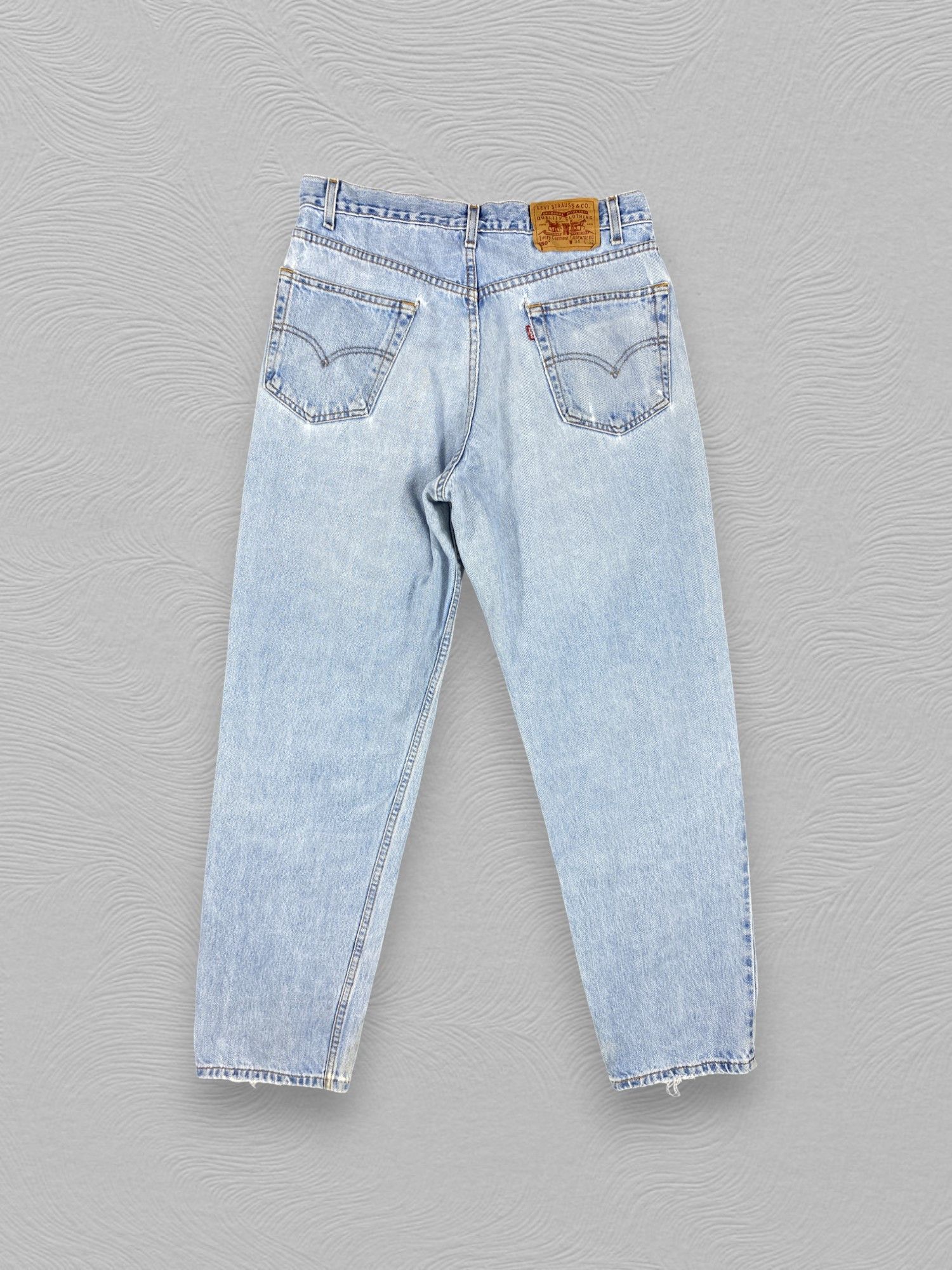 Levi's Mid Blue Vintage Levi's 550 Jeans 33x31 Denim -SJ015 Size US 33 - 2 Thumbnail