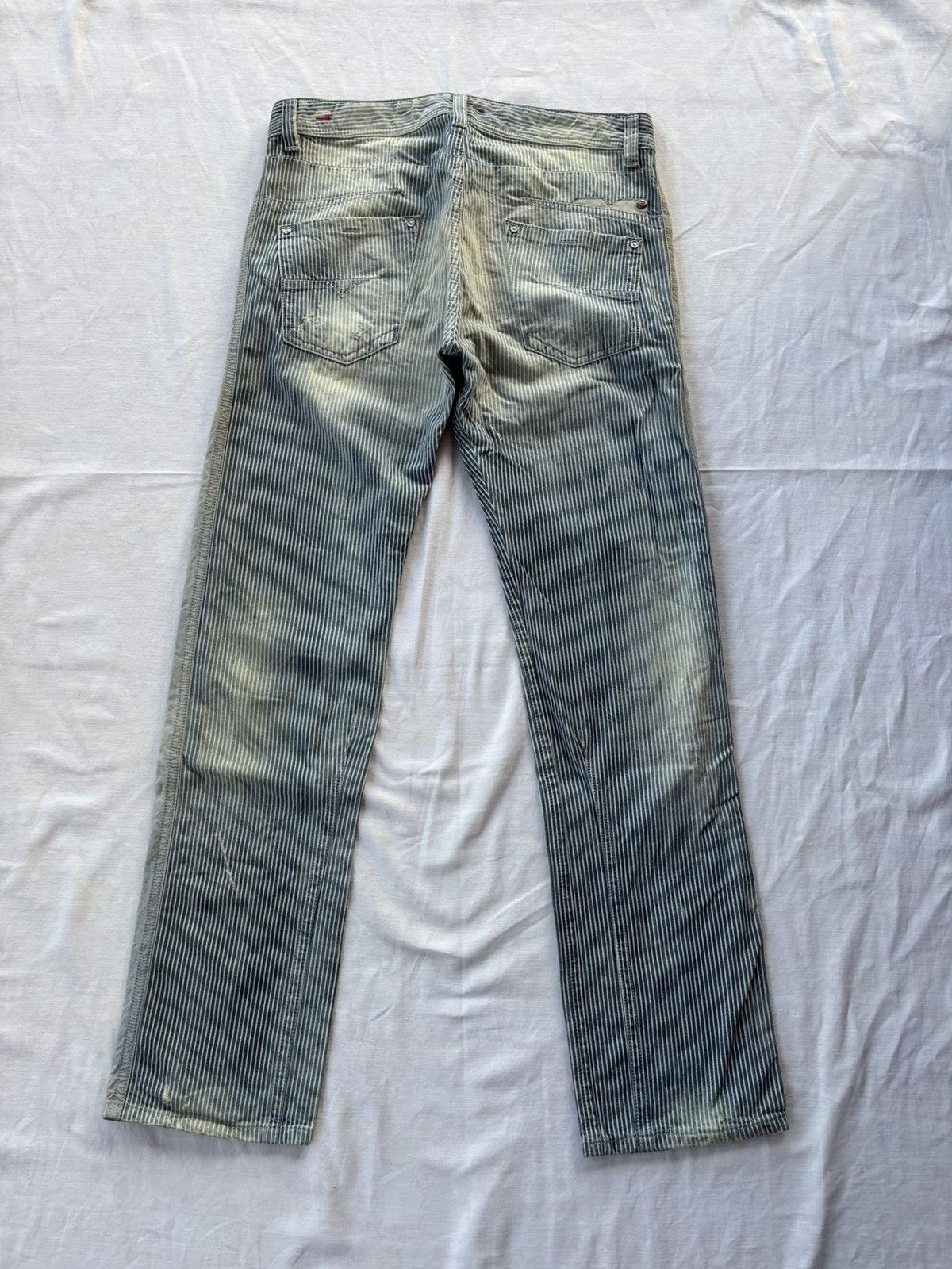 Diesel BUY IT NOW🔥DIESEL DARRON FADED STRIPE DISTRESSED DENIM JEANS Size US 31 - 8 Thumbnail
