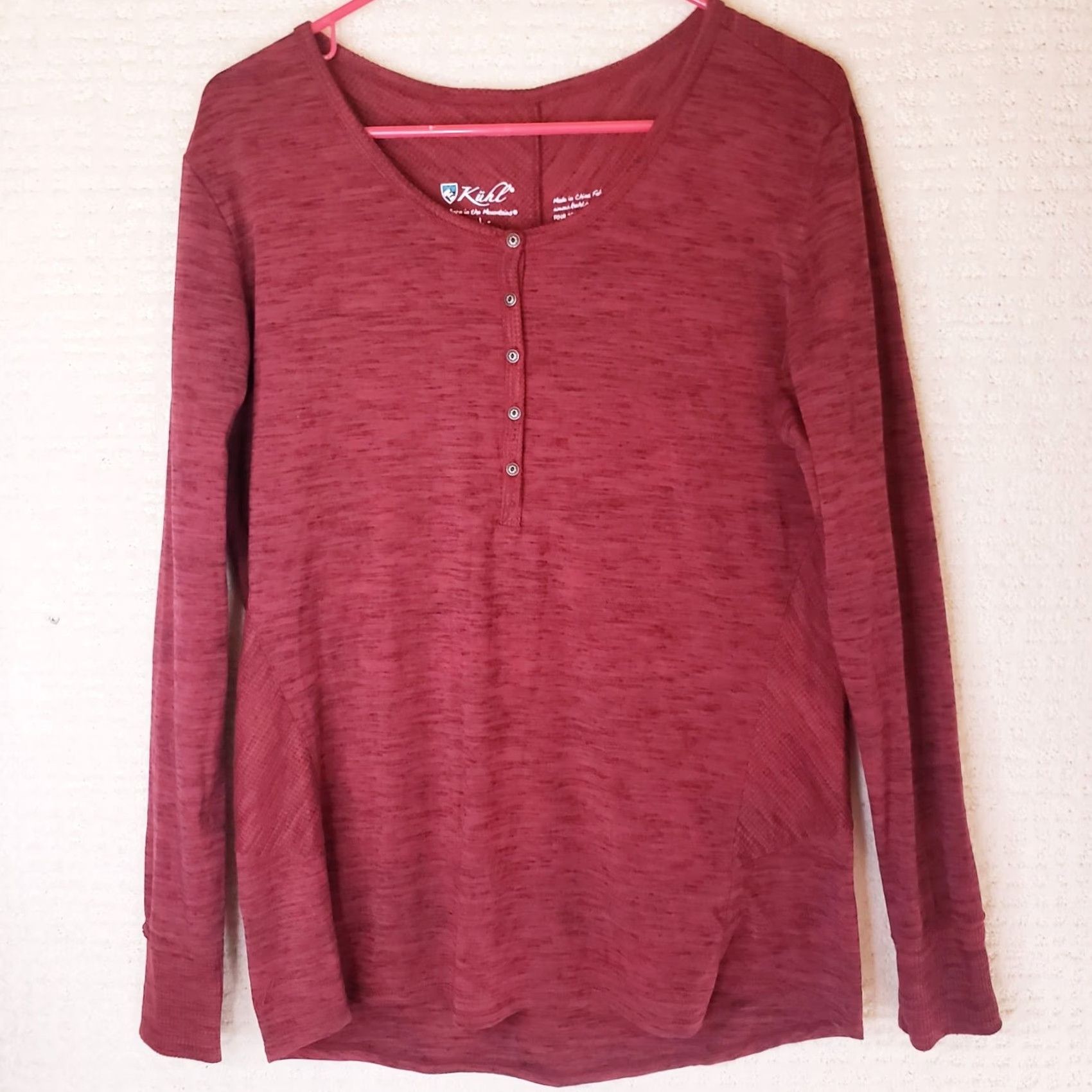Vintage Kuhl Womens Henley Thermal Top L Red Long Sleeve Pullover Button Knit Floral Pattern Raglan Sleeve Casual Travel Womens L Size L / US 10 / IT 46 - 2 Thumbnail