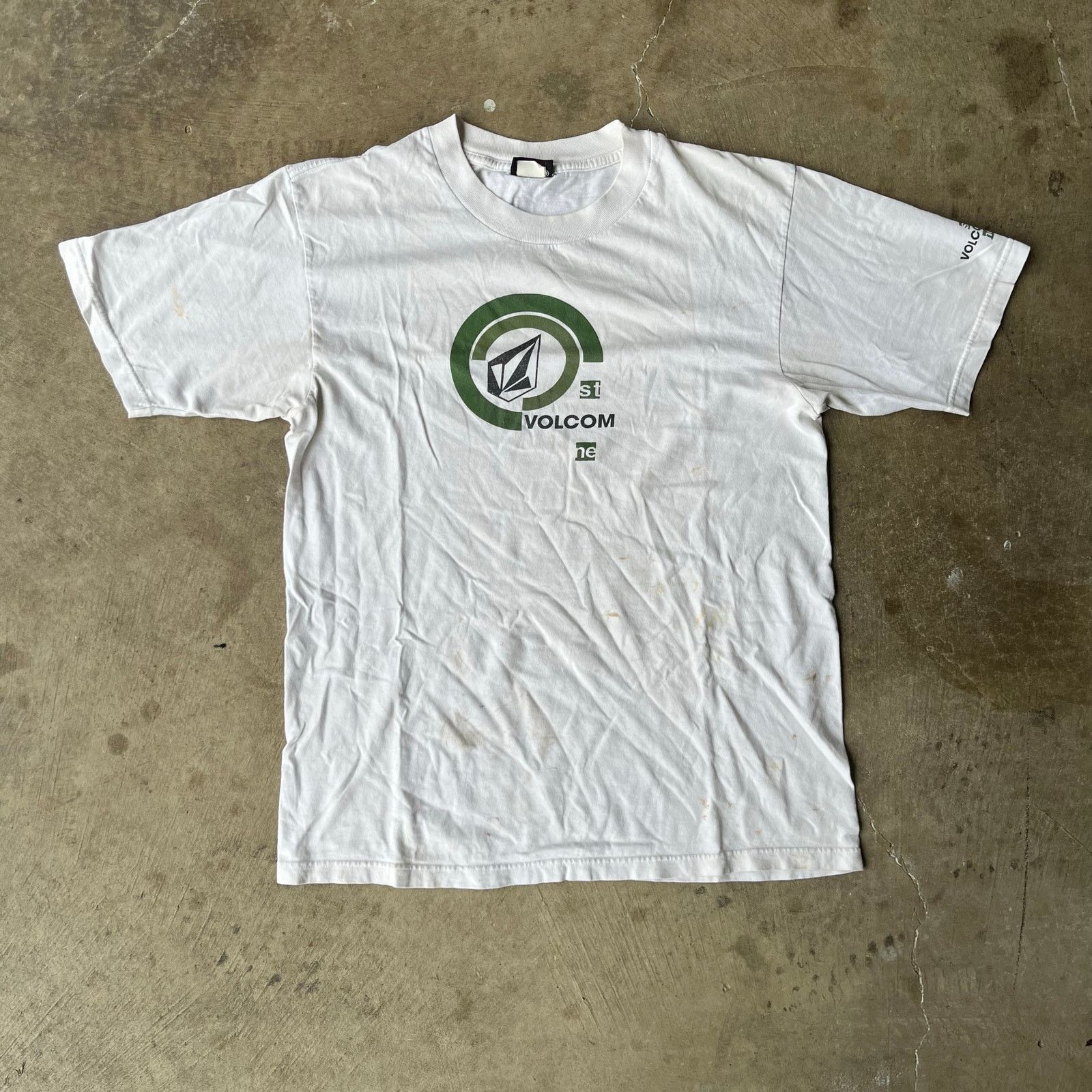 Vintage VINTAGE VOLCOM WHITE SHIRT 00S MEDIUM Y2K 00S GRUNGE Size US M / EU 48-50 / 2 - 2 Thumbnail