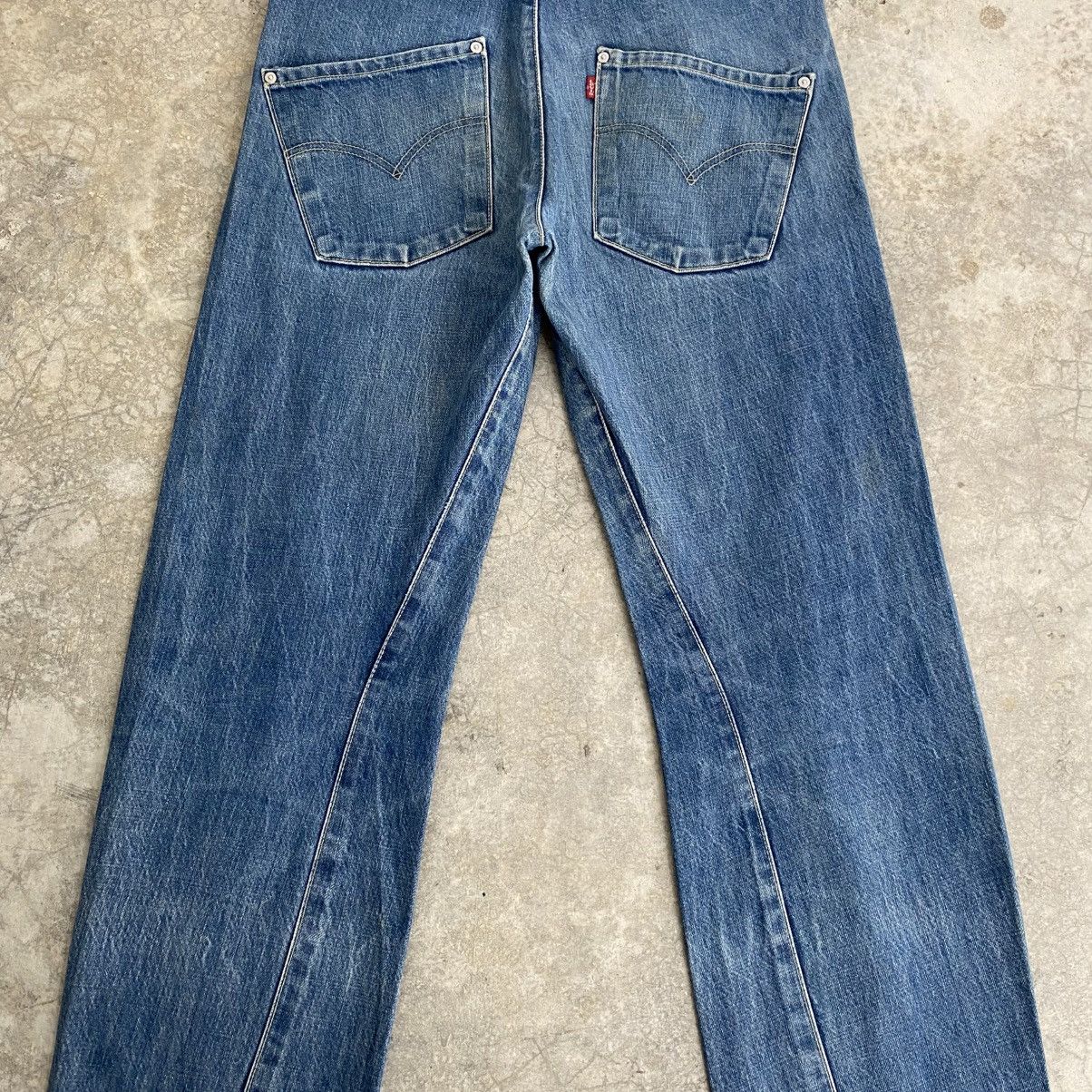 Levi's Vintage Levis Engineered Jeans Takuya Kimura Regular Jeans Size US 34 / EU 50 - 9 Thumbnail