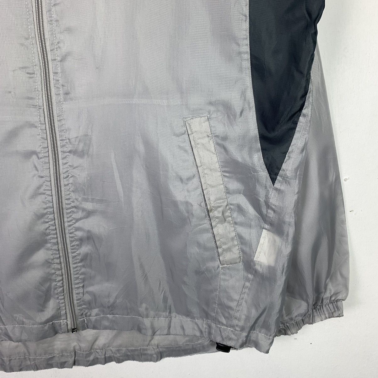 Designer Vintage Yomiuri Giants Full Zipper Transparent Jacket Size US XL / EU 56 / 4 - 4 Thumbnail