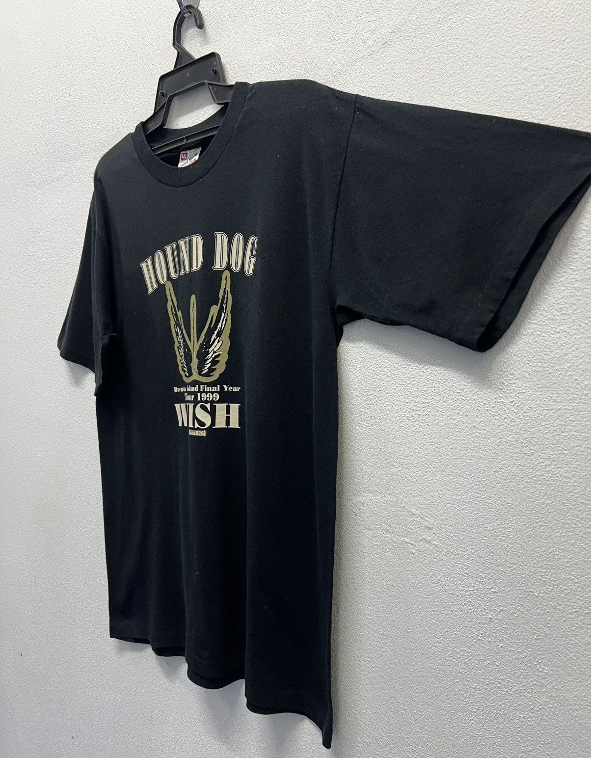 Vintage VINTAGE HOUND DOG DREAM ISLAND FINAL YEAR TOUR 1999 SHIRT Size US L / EU 52-54 / 3 - 4 Thumbnail