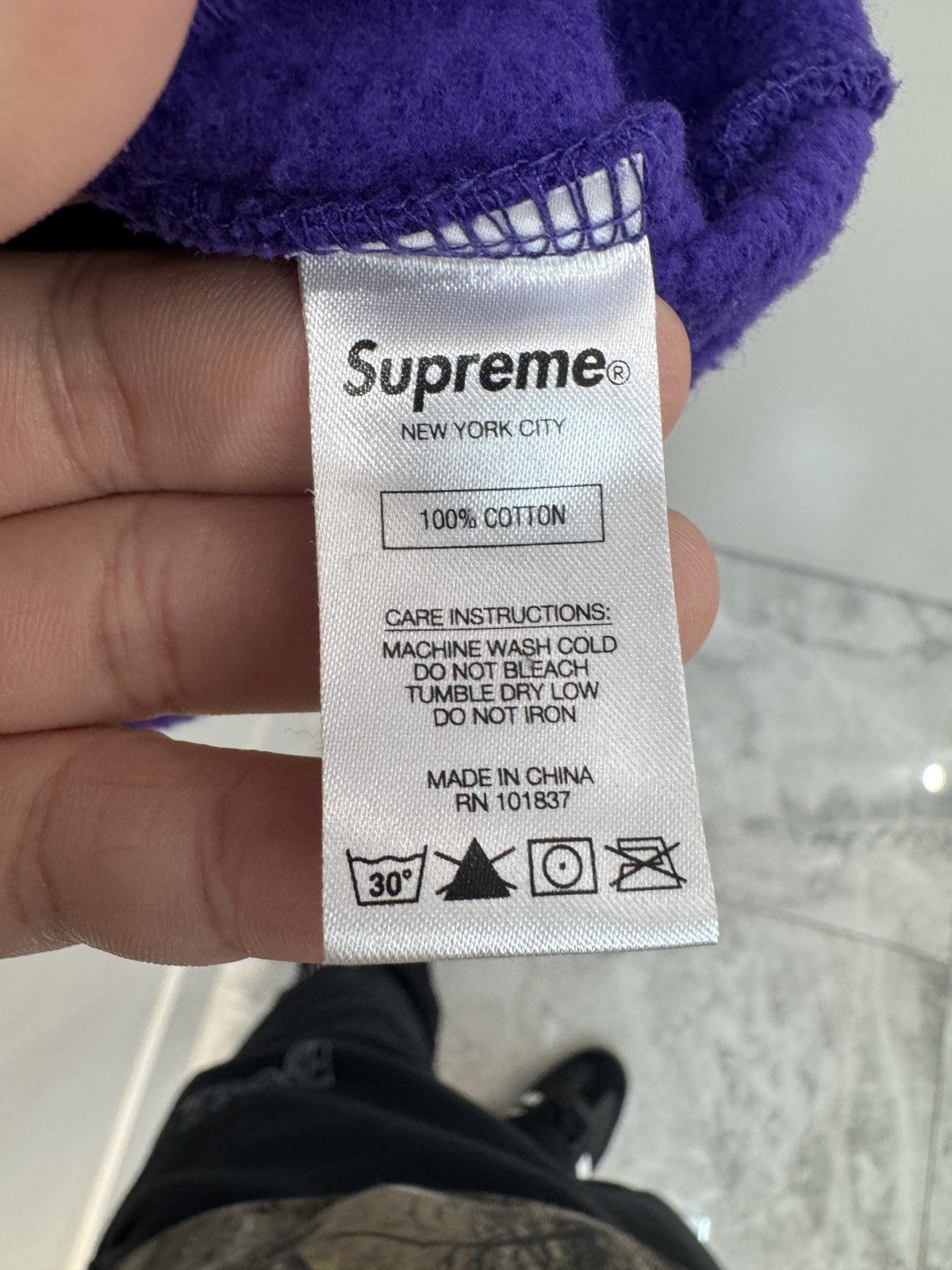 Supreme Supreme Purple Logo Hoodie Size US S / EU 44-46 / 1 - 7 Thumbnail