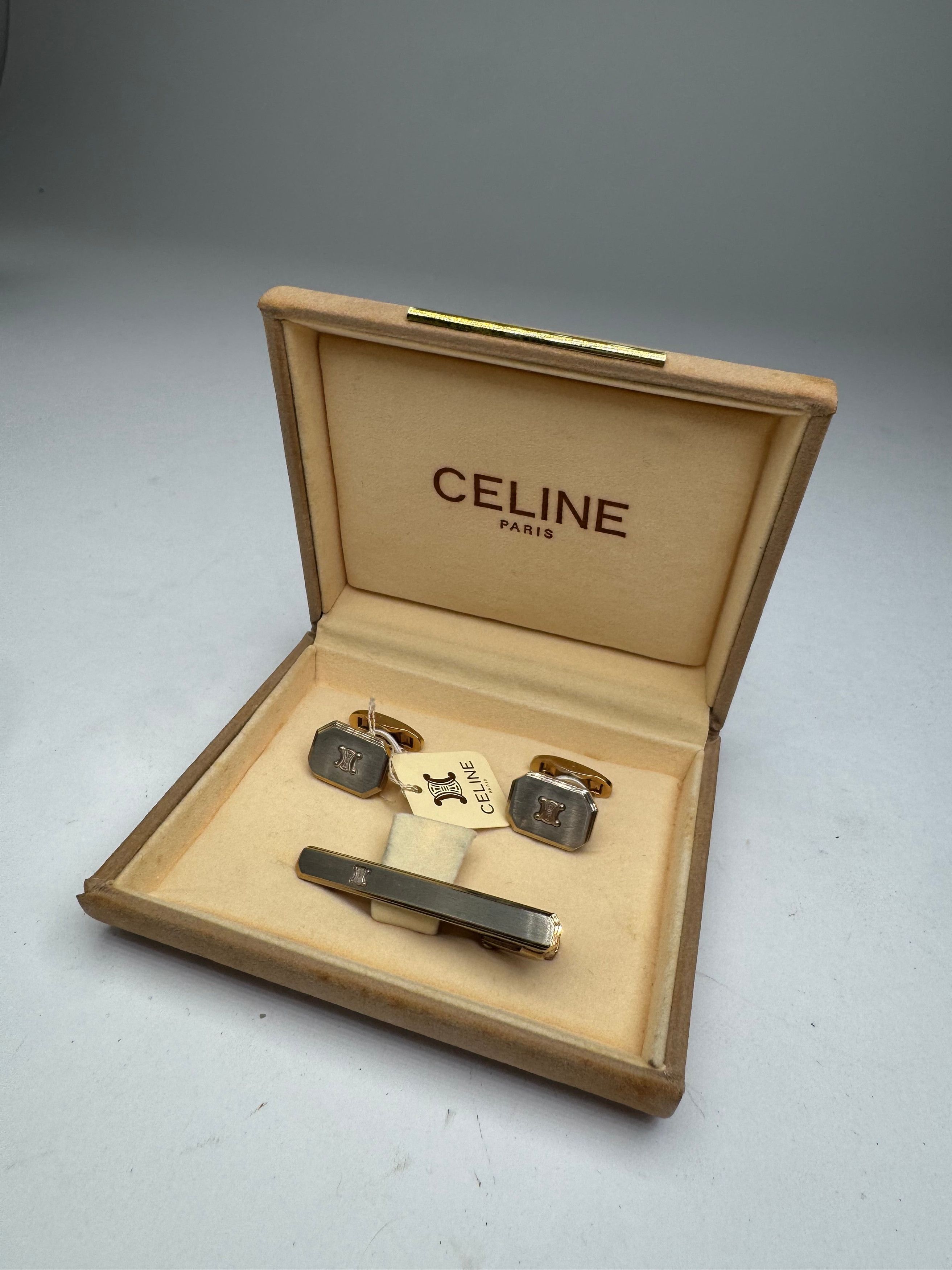 Celine Vintage Paris Triomphe Logo Metal Clamp, cufflinks Set Silve Size ONE SIZE - 1 Thumbnail