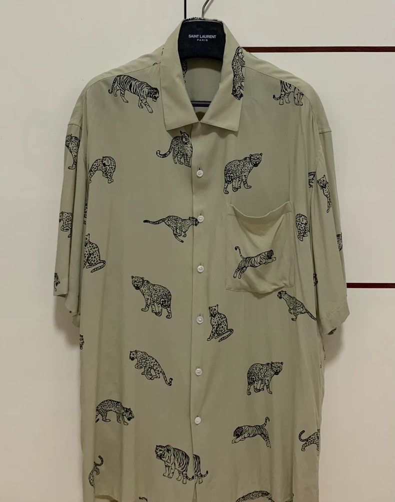 Celine Celine size 40 22ss Show Tiger Leopard Short Sleeve Shirt 2 Size US M / EU 48-50 / 2 - 1 Thumbnail