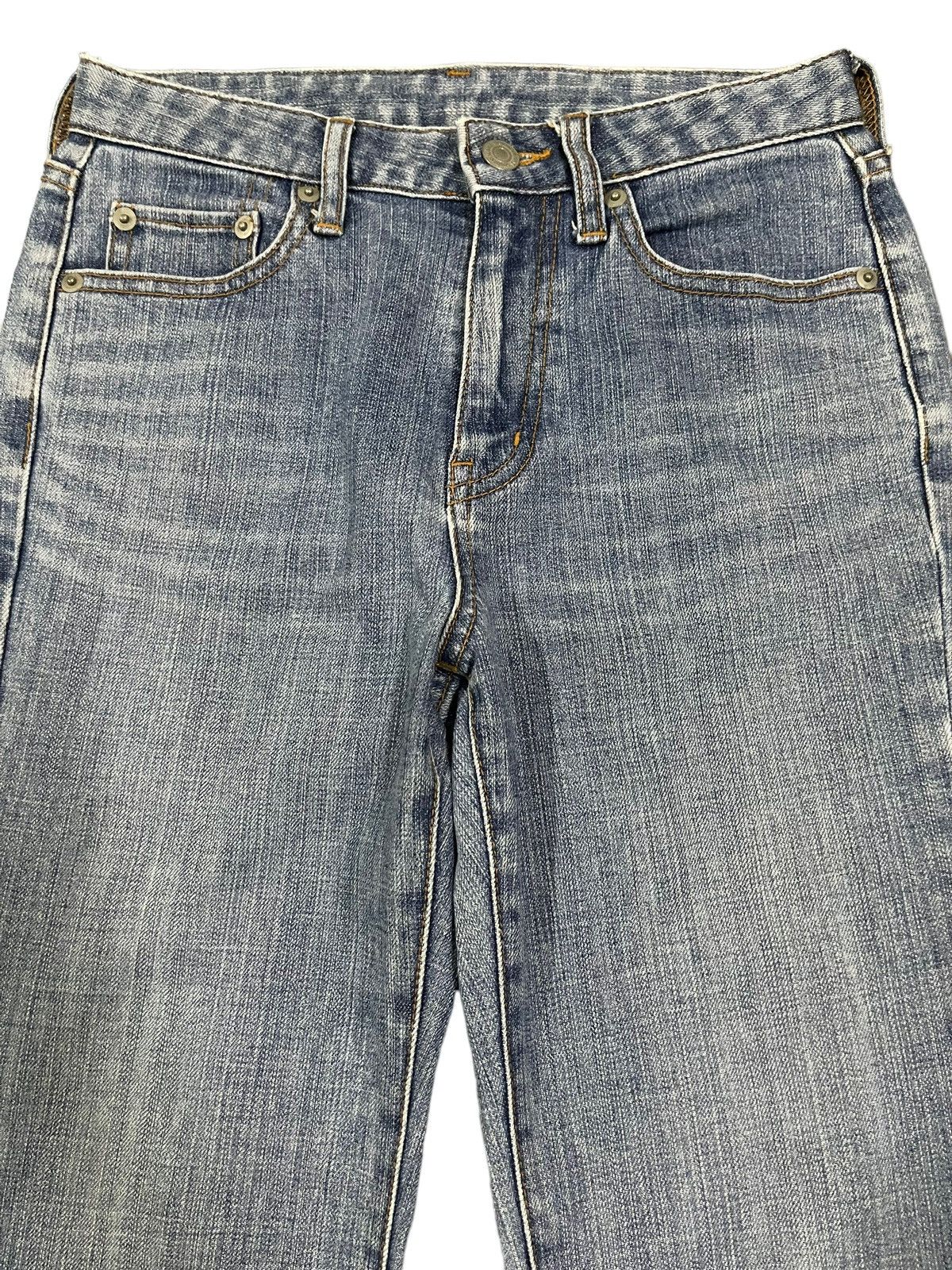 Uniqlo Vintage Japanese Uniqlo Blue Wash Style Flare Jeans Size 27" / US 4 / IT 40 - 3 Thumbnail