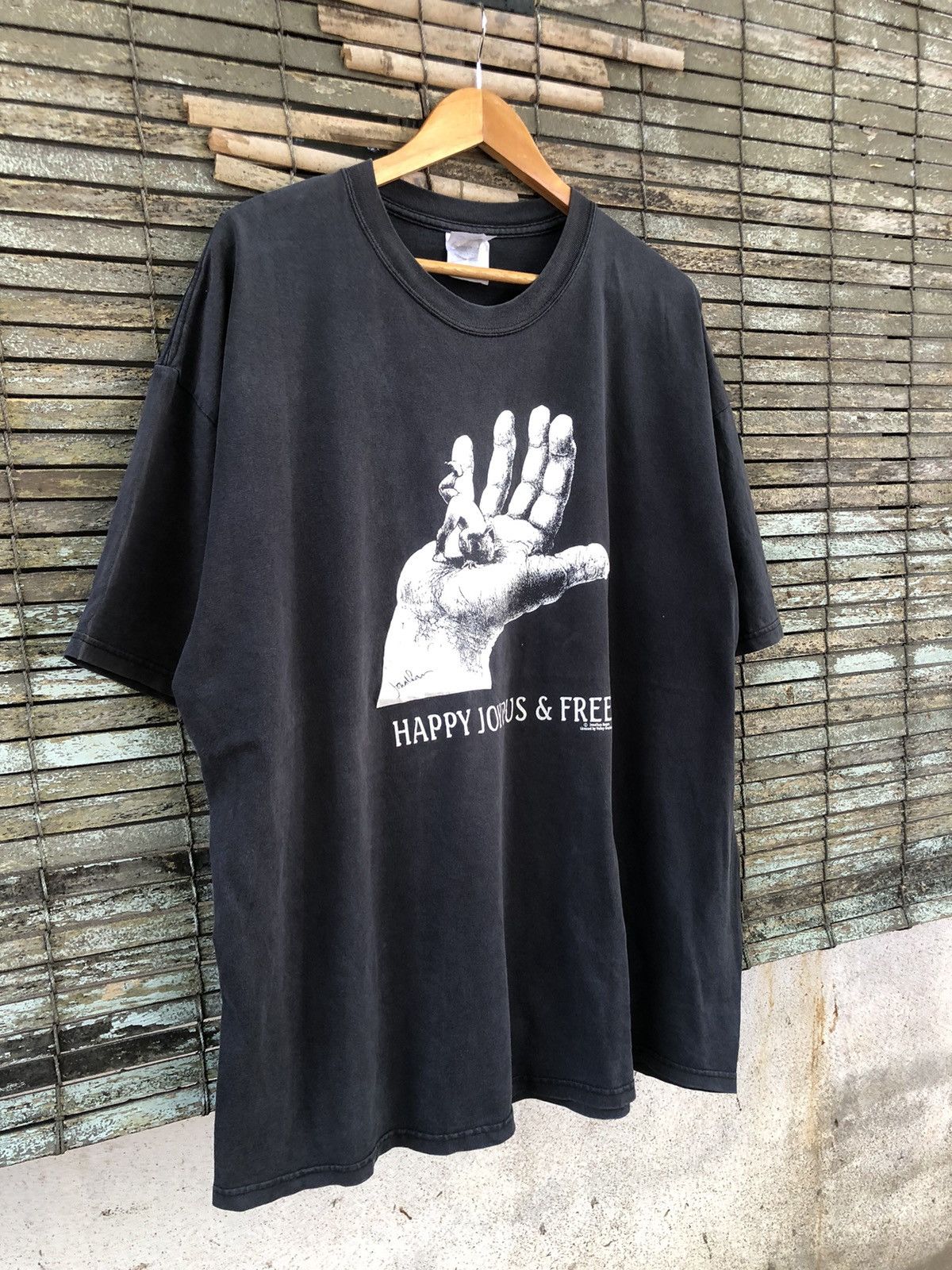 Japanese Brand × Vintage Vintage Art Jonathan Rogers Happy Joyous & Free Tshirt Size US XXL / EU 58 / 5 - 3 Thumbnail