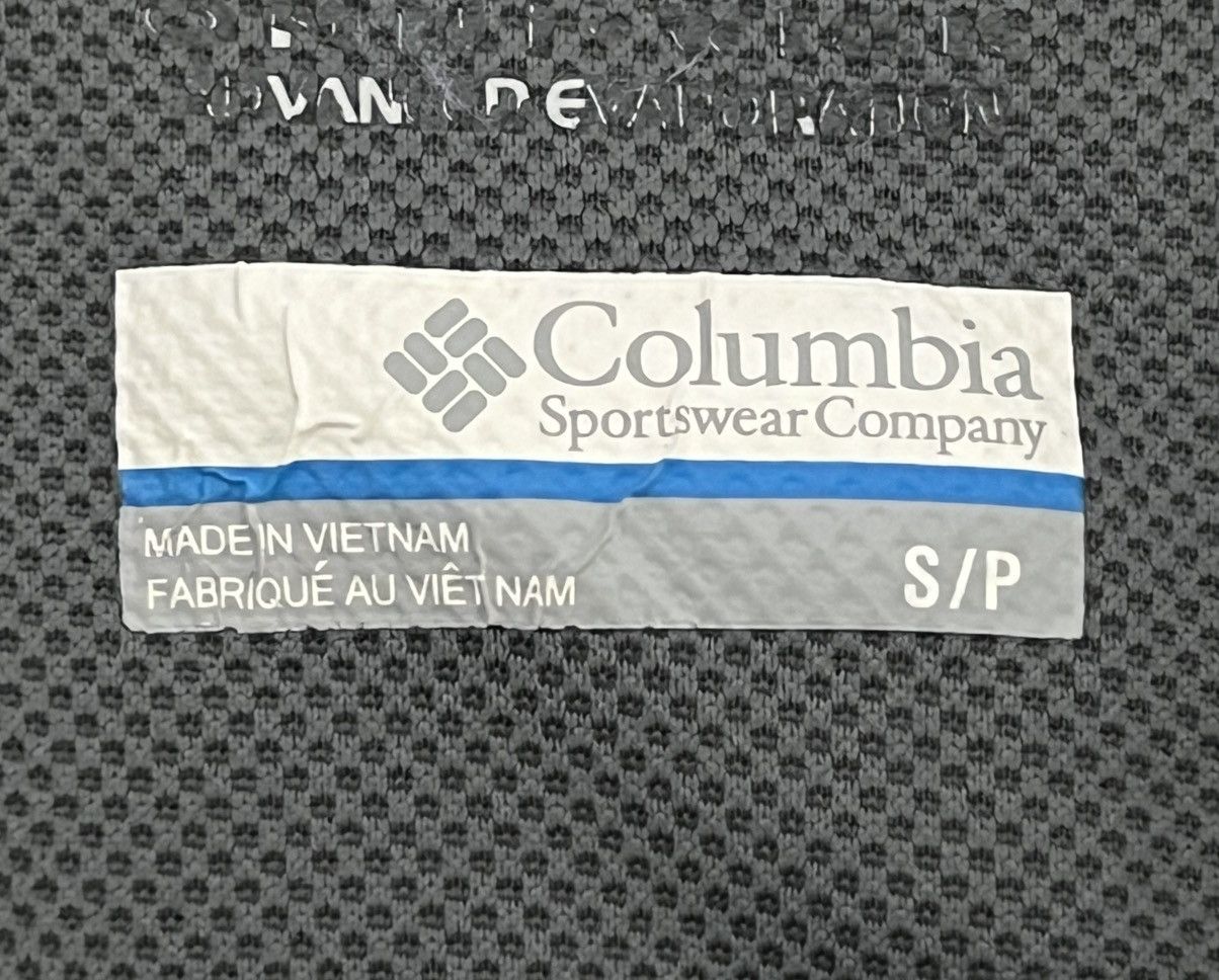 Columbia Columbia vintage outdoor 2000s polo shirt sport fabric S Size US S / EU 44-46 / 1 - 6 Thumbnail