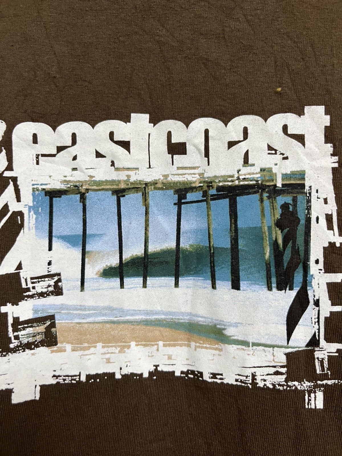 Sun Surf 💥Vintage Y2K Aaron Chang Surf Photo Tee Size US L / EU 52-54 / 3 - 5 Thumbnail