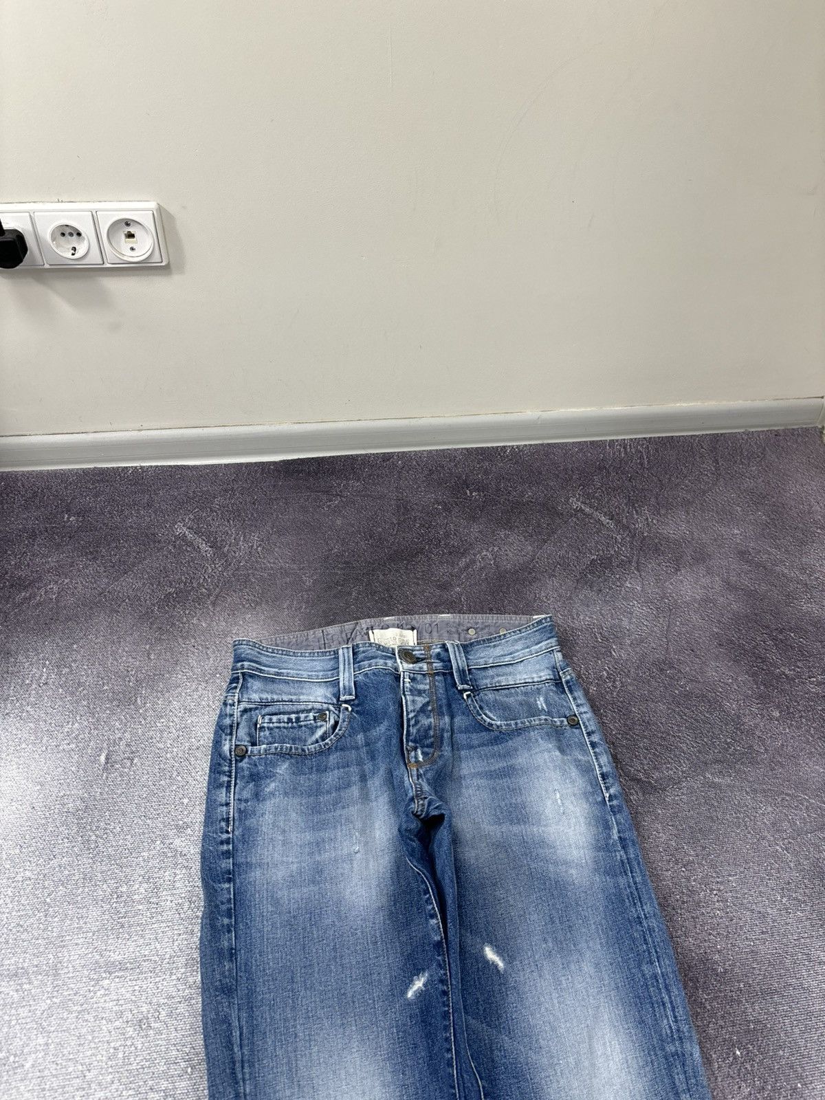 G-Star Vintage G-Star Raw Y2K Faded Blue Avant Garde Denim Jeans Size US 32 / EU 48 - 4 Thumbnail
