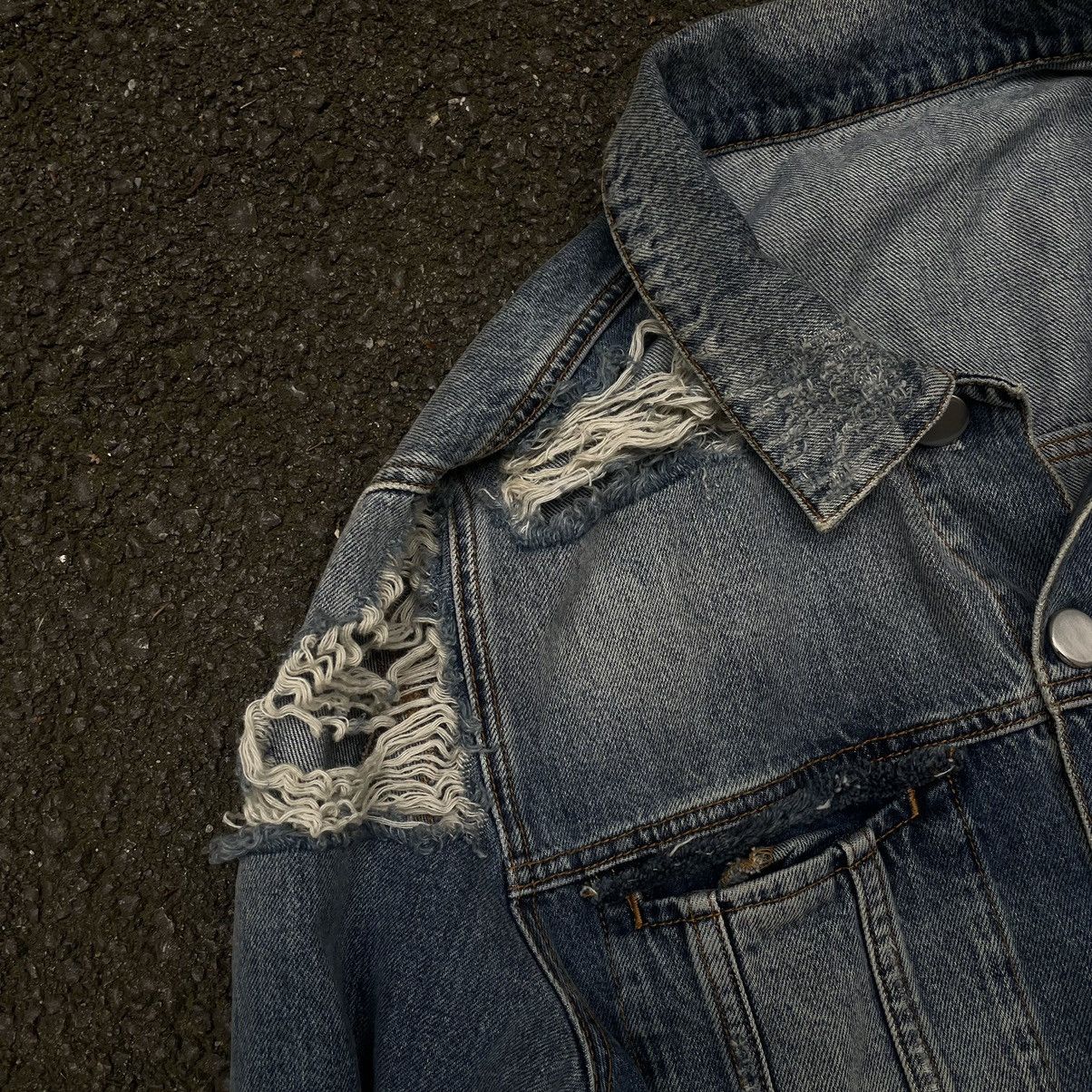 Balmain Balmain Destroyed Zombie Denim Jacket Size US L / EU 52-54 / 3 - 4 Thumbnail