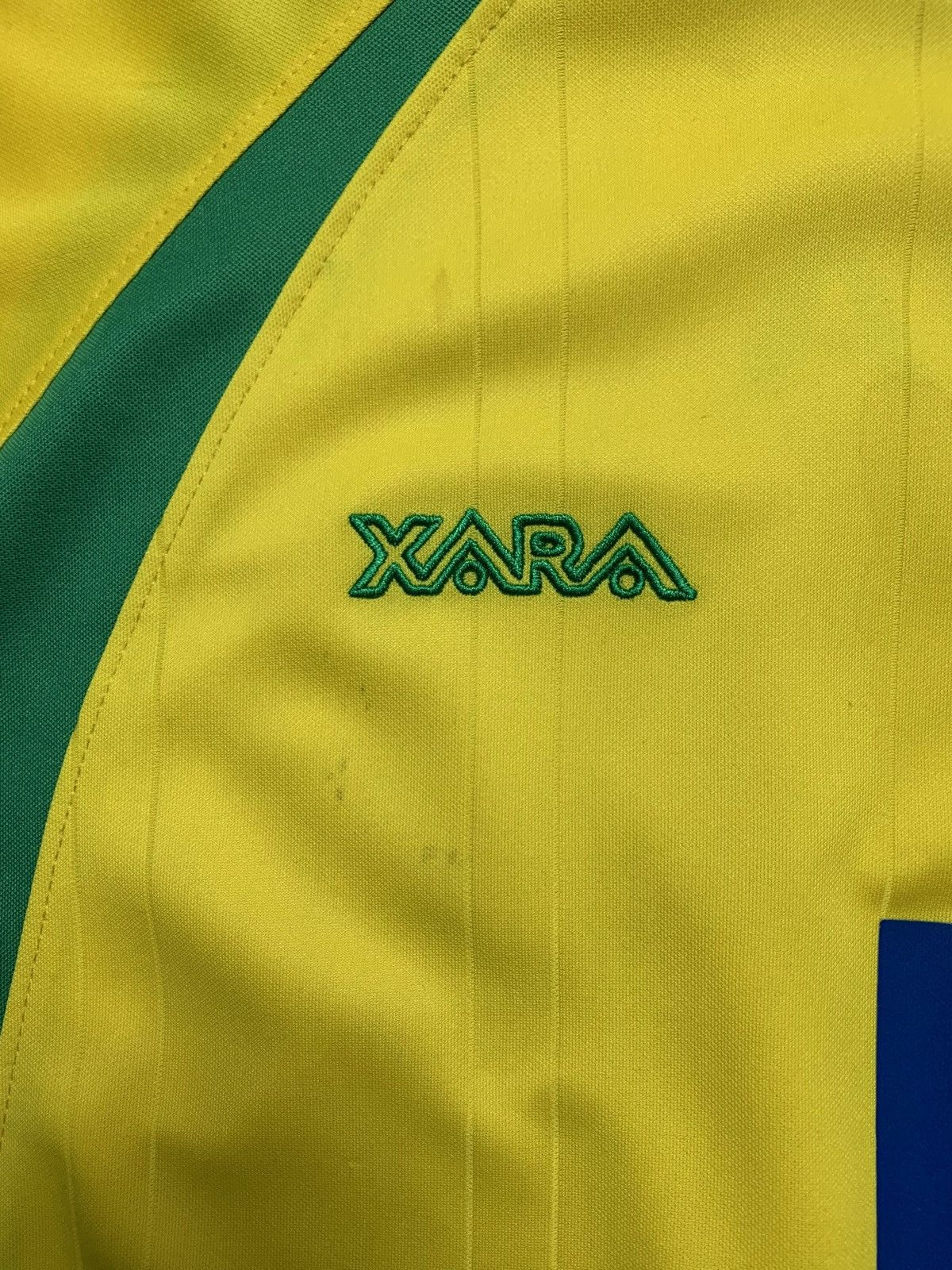 Vintage Vintage Norwich soccer jersey size M yellow XARA Size US M / EU 48-50 / 2 - 4 Thumbnail
