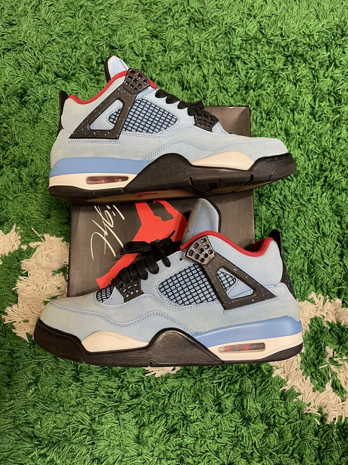 image of Jordan Travis Scott Jordan 4 Travis Scott Cactus Jack Shoes in Blue, Men's (Size 10)