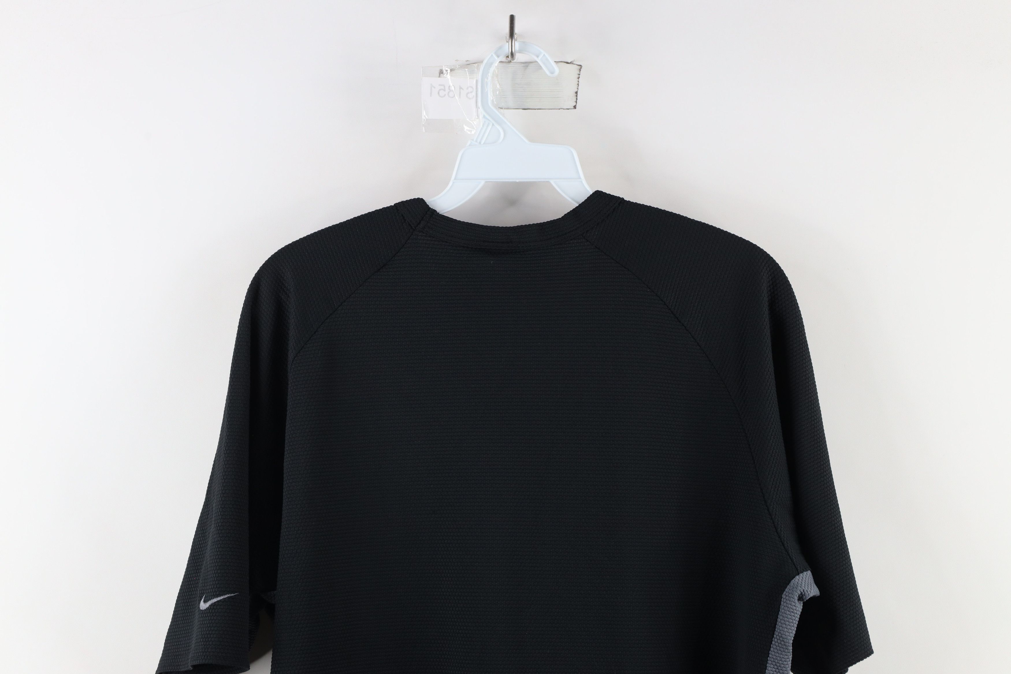 Nike × Vintage Vintage Nike Sphere Dry Scott Mini Swoosh Knit T-Shirt Size US M / EU 48-50 / 2 - 11 Thumbnail