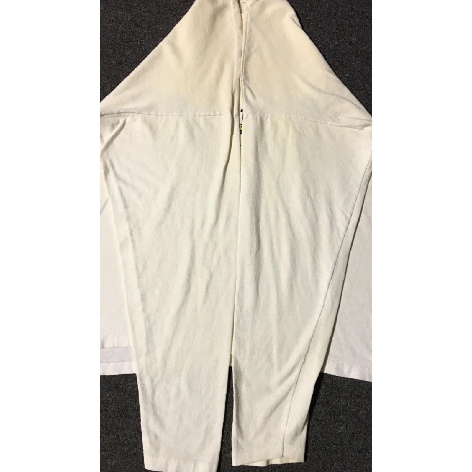 Vintage Vtg 90s Byrkit Abstract Dog Faded Shirt M USA Single Stitch Long Sleeve T-Shirt Men White Austin 80s Nature Animal Grunge Sports Beach Hawaii USA Size US M / EU 48-50 / 2 - 6 Thumbnail