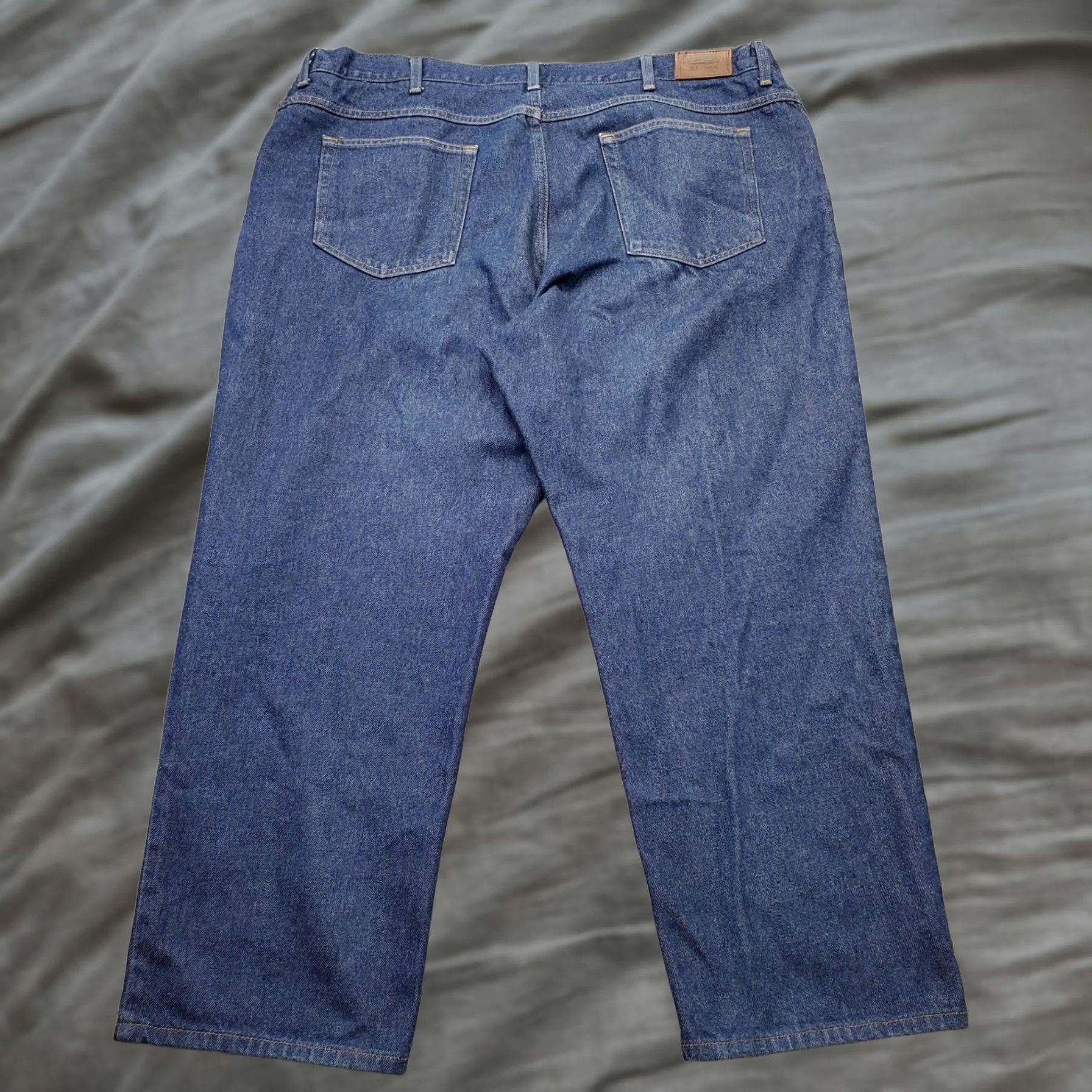 Vintage L.L. Bean Jeans Mens 42x32 Blue Denim Flat Front Comfort Straight Leg 5-Pocket Design Regular Fit Size 42 Mens Blue Jeans Size US 42 / EU 58 - 1 Thumbnail