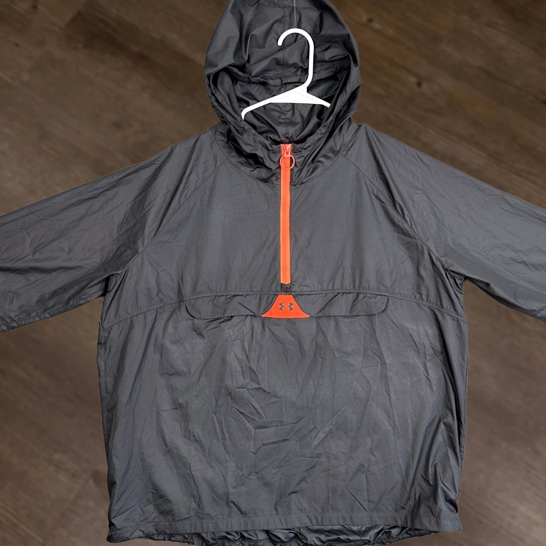 Under Armour Under Armour Women Large Jacket Hoodie Gray Lightweight All Season Gear Logo EUC Size L / US 10 / IT 46 - 1 Thumbnail