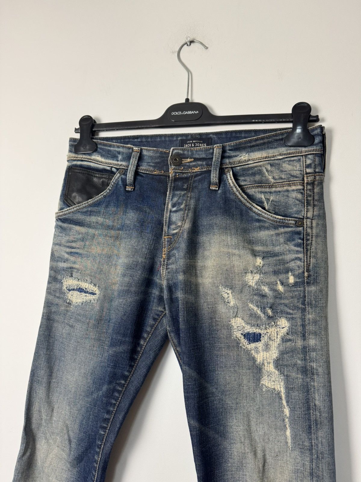 Japanese Brand Distressed Slim Fit Jeans Vintage Wash Denim Leather detail Size US 30 / EU 46 - 9 Thumbnail