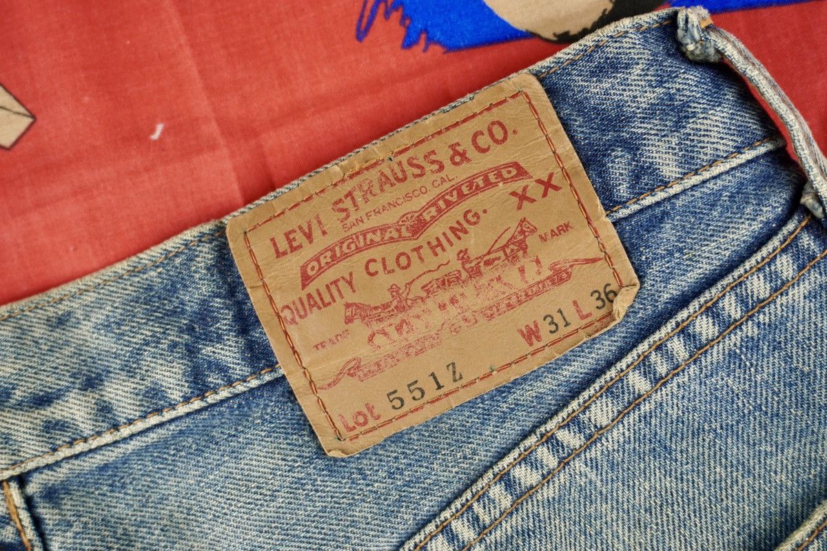Levi's Vtg levis 551z 90s Big E Japan Made Selvedge Distressed Size US 30 / EU 46 - 4 Thumbnail