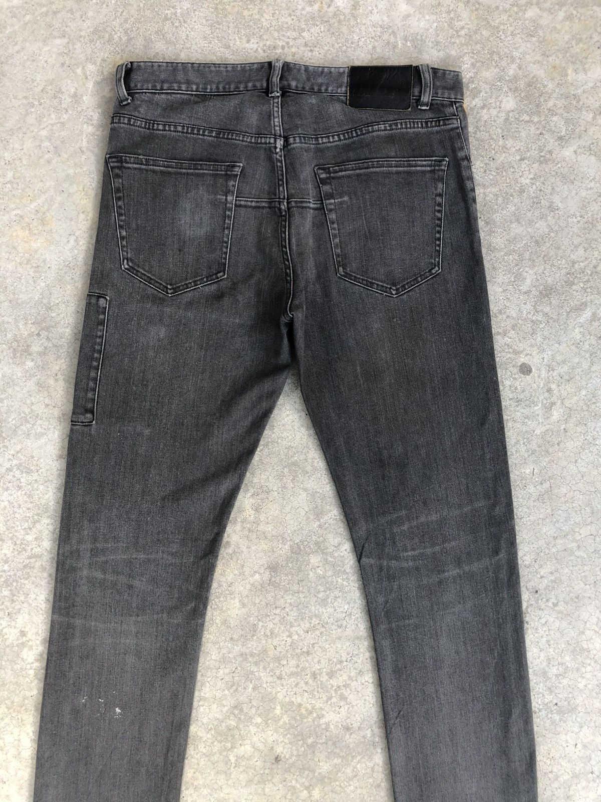 Jun Takahashi Undercover x Uniqlo Distressed Skinny Jeans Size US 31 - 8 Thumbnail
