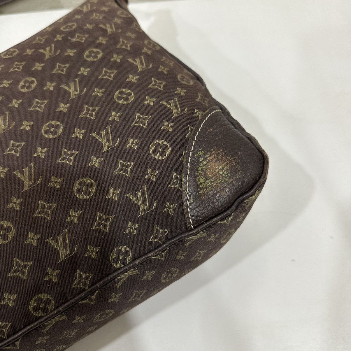Louis Vuitton ‼️LASTDROP‼️ LOUIS VUITTON MINI LIN BOULOGNE SHOULDER HOBO BAG Size ONE SIZE - 5 Thumbnail