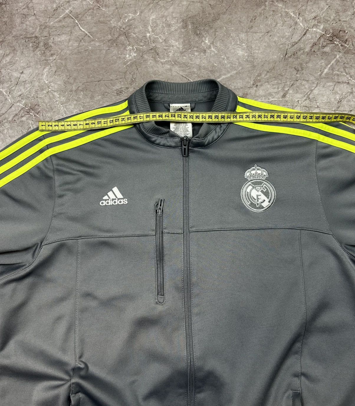 Adidas Adidas Real Madrid gray zip up soccer football track jacket Size US L / EU 52-54 / 3 - 15 Thumbnail