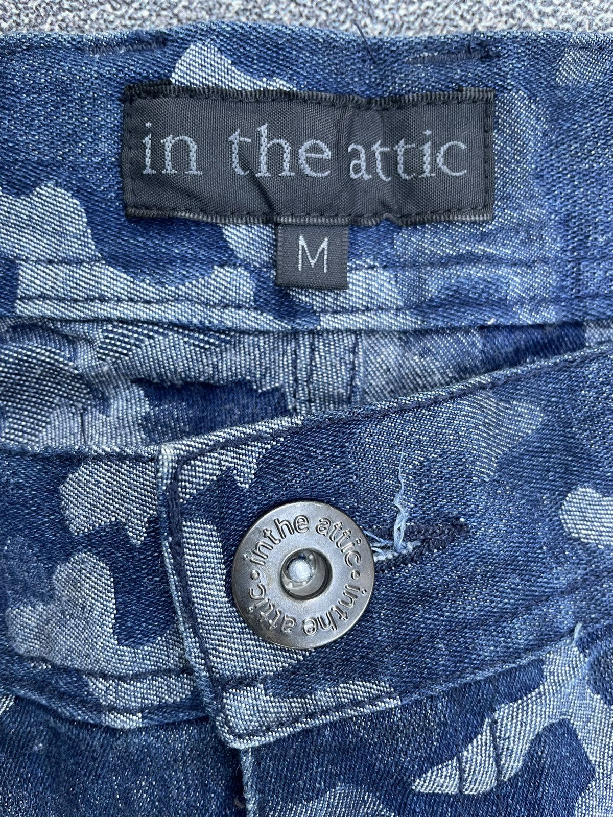 In The Attic In The Attic Multi Pocket Abstract Camo Faded Style Pants Size US 31 - 10 Thumbnail