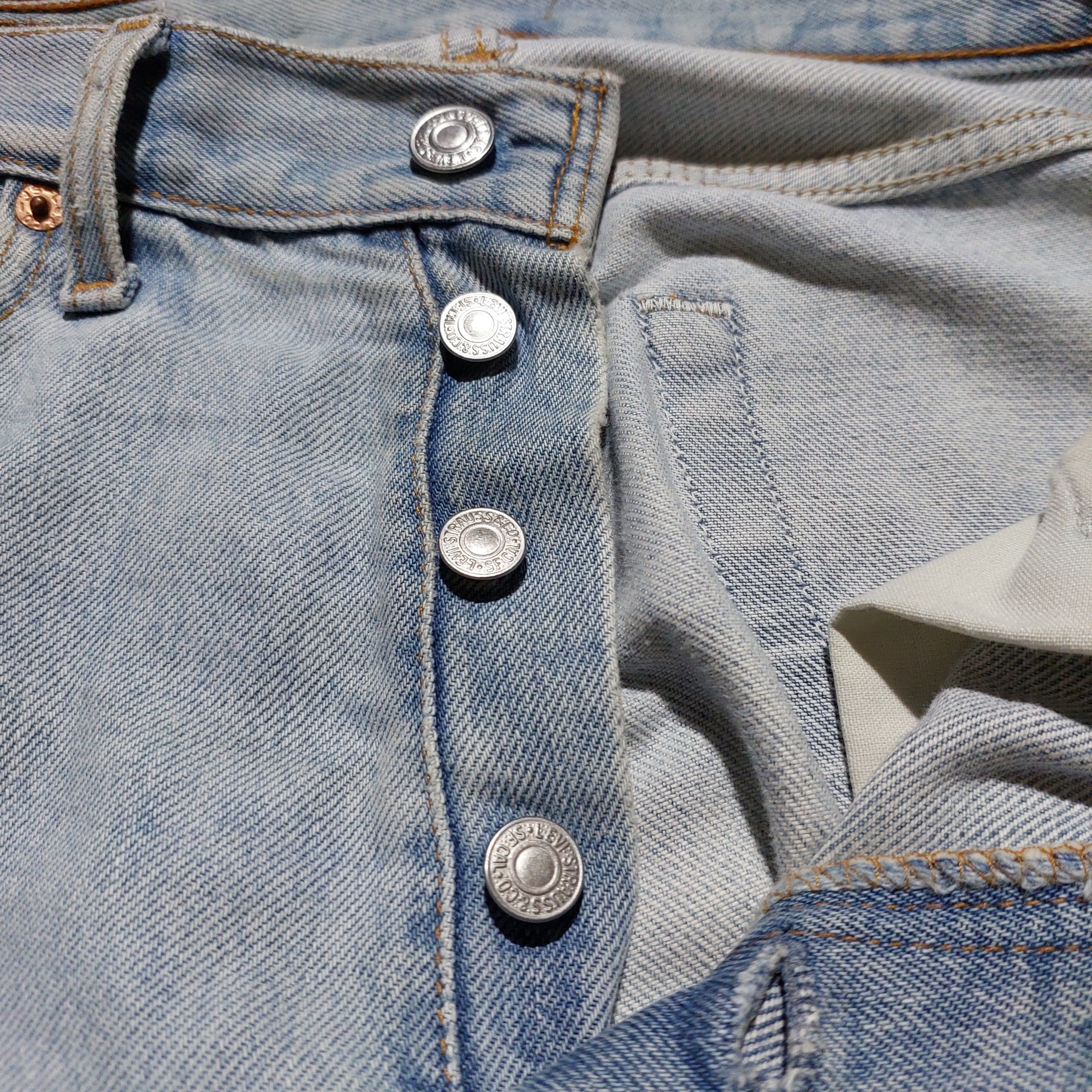 Levi's Vintage Levi's 501 USA Distressed denim Size US 27 - 7 Thumbnail