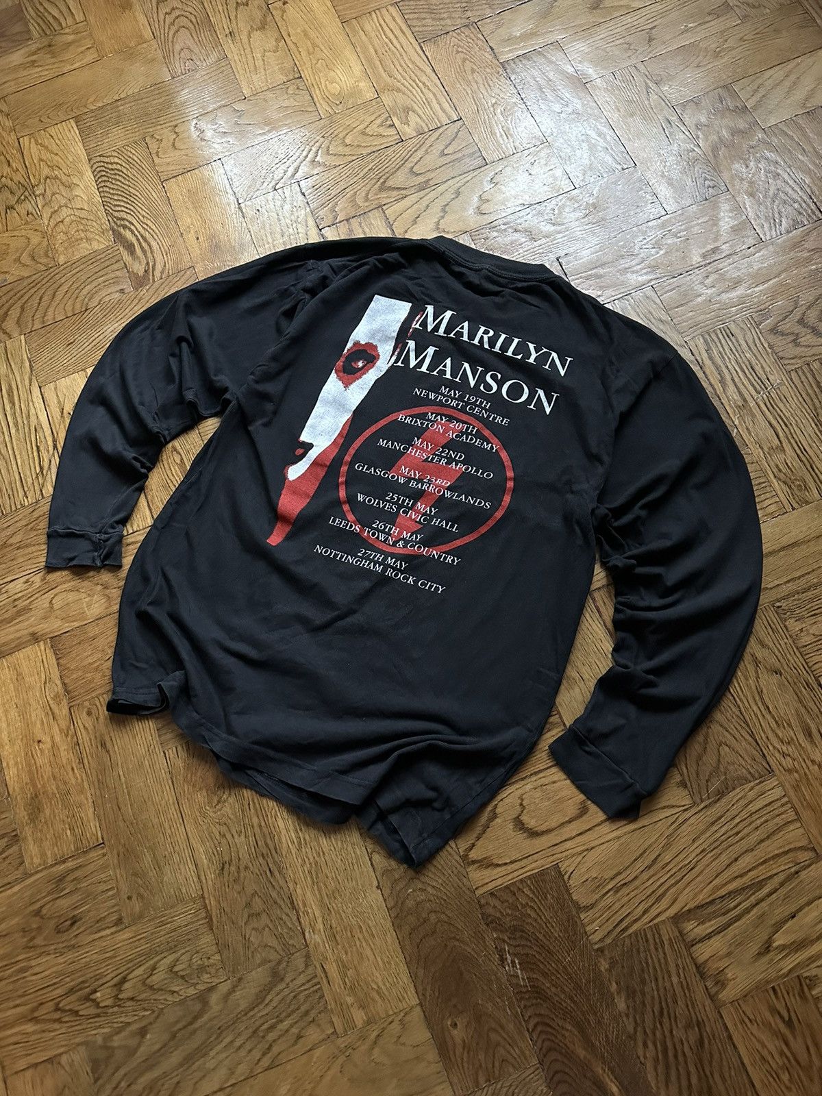 Band Tees Marilyn Manson Vintage 90's Band Logo Long Sleeve T Shirt Size US M / EU 48-50 / 2 - 1 Thumbnail